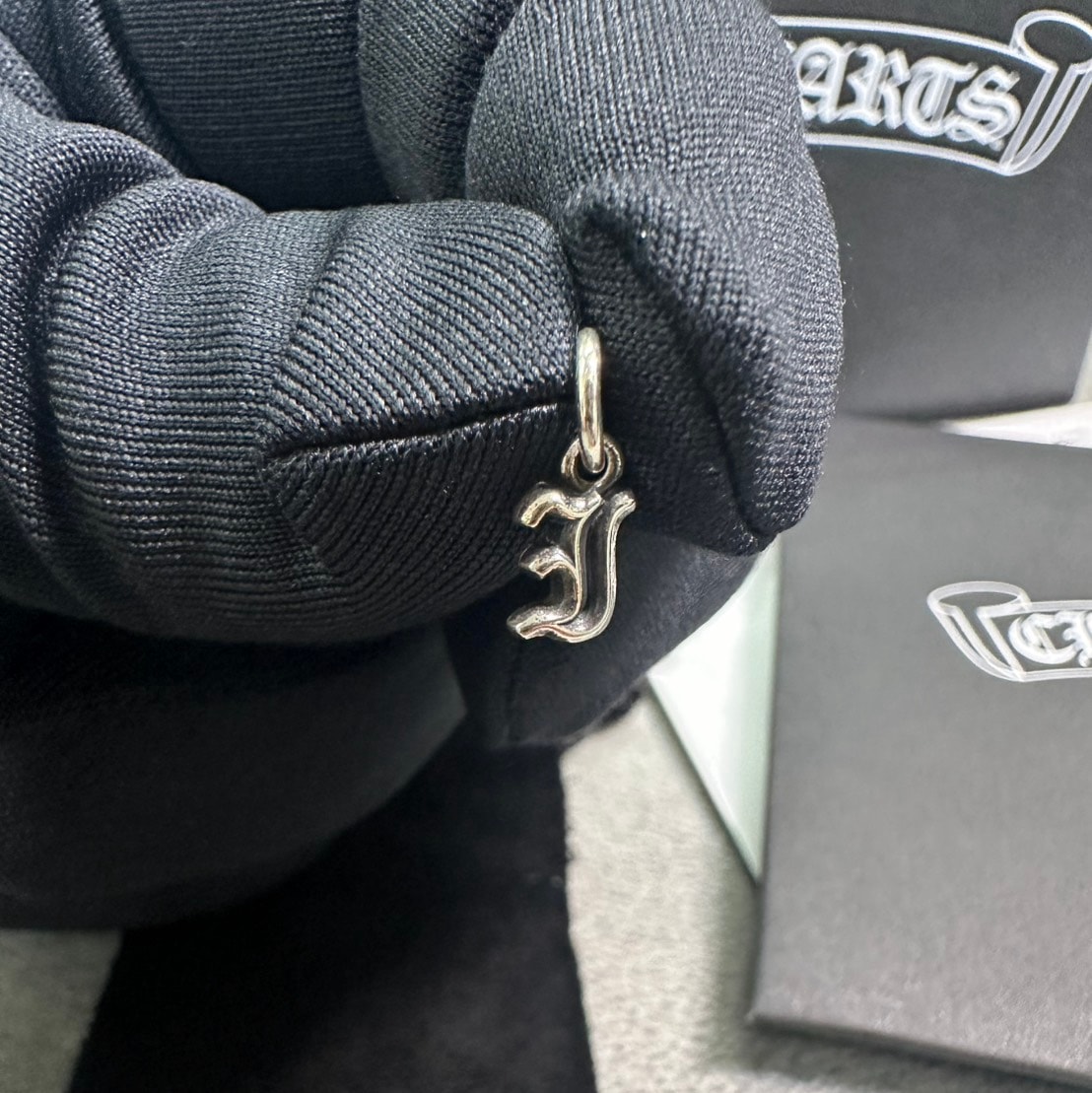 Chrome Hearts i イニシャル アルファベット チャーム