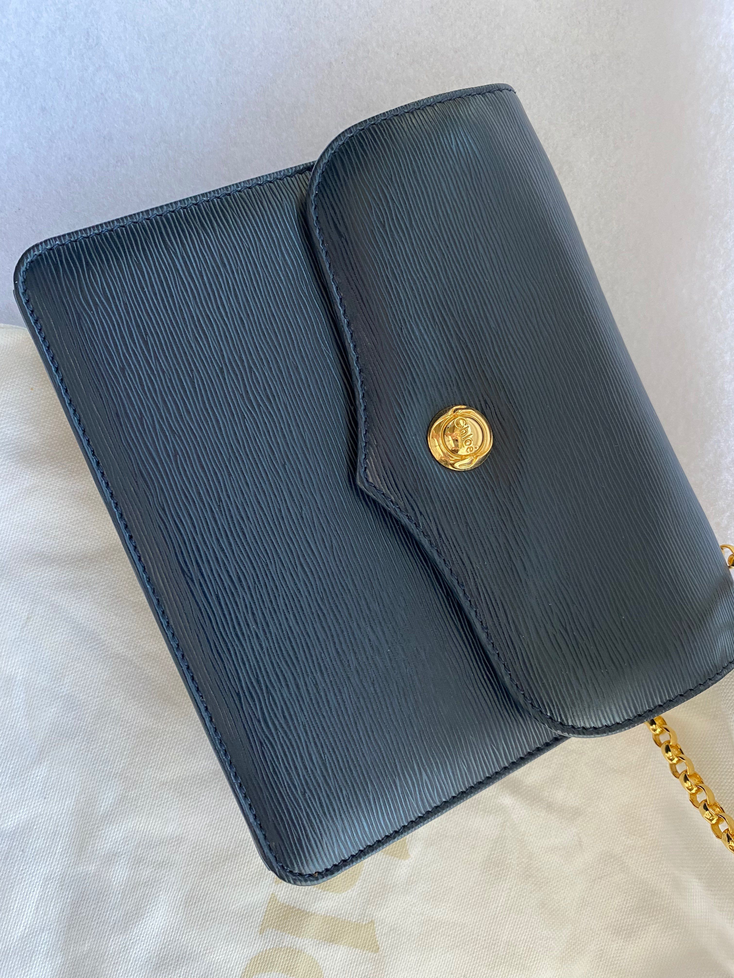 クロエチェーンバッグ ネイビー