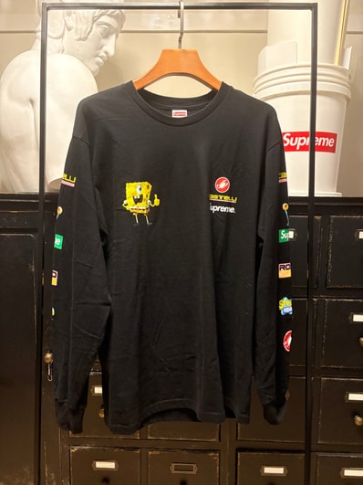 Supreme x The North Face Mountains Tee Supreme x The North Face Mountains Tee