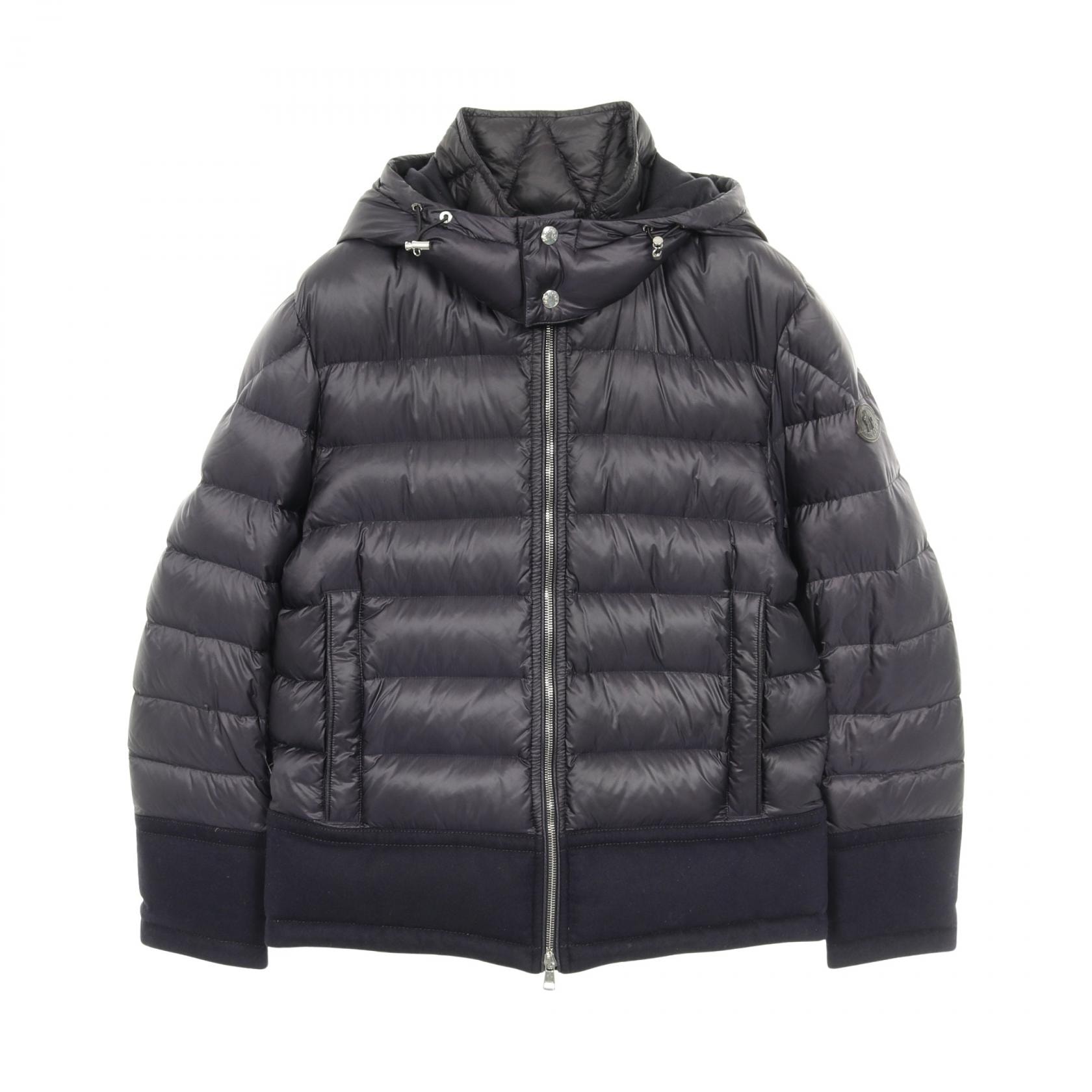 モンクレール MONCLER RIOM ダウンジャケット 衣料品 アウター ナイロン メンズ ネイビー系 【中古】