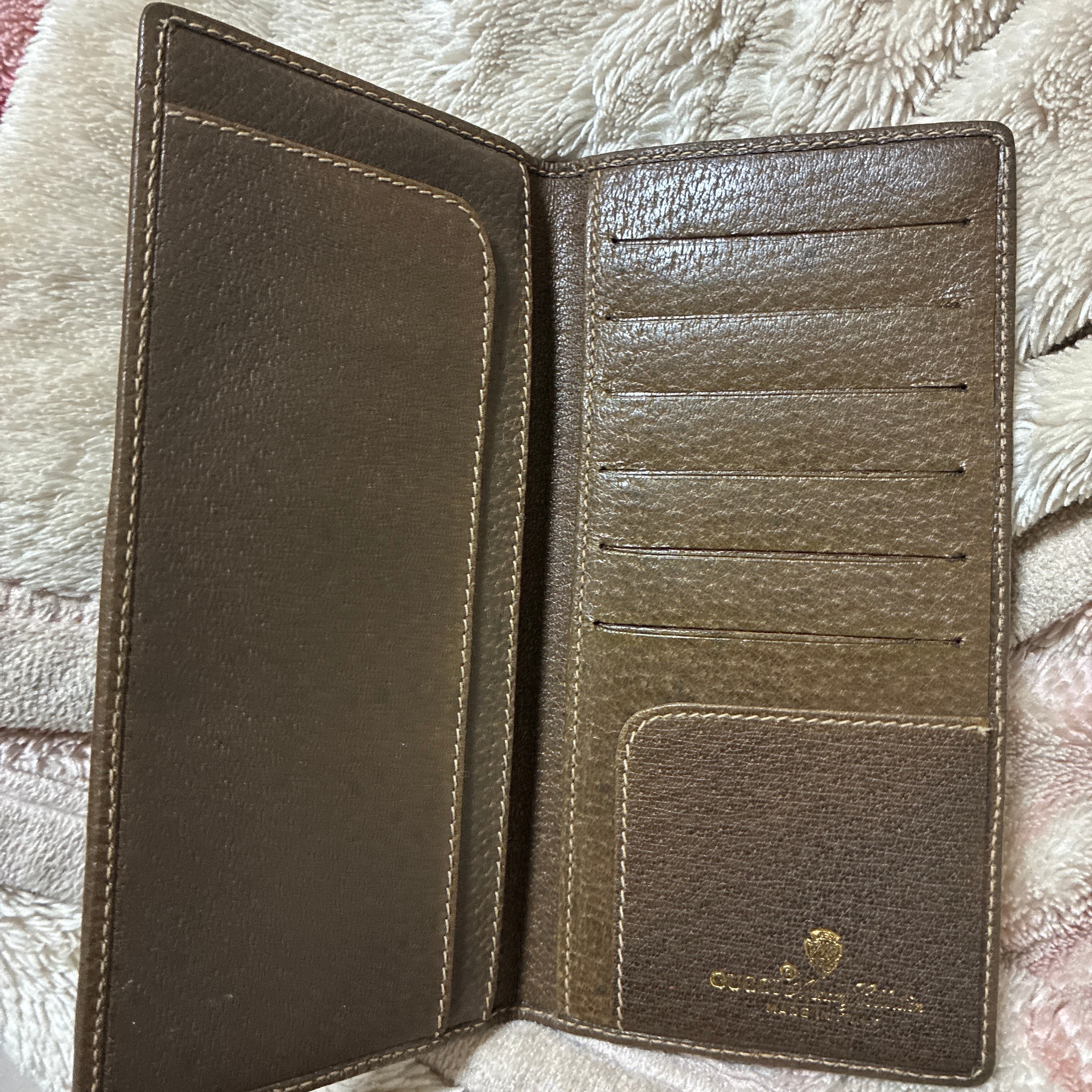 グッチ