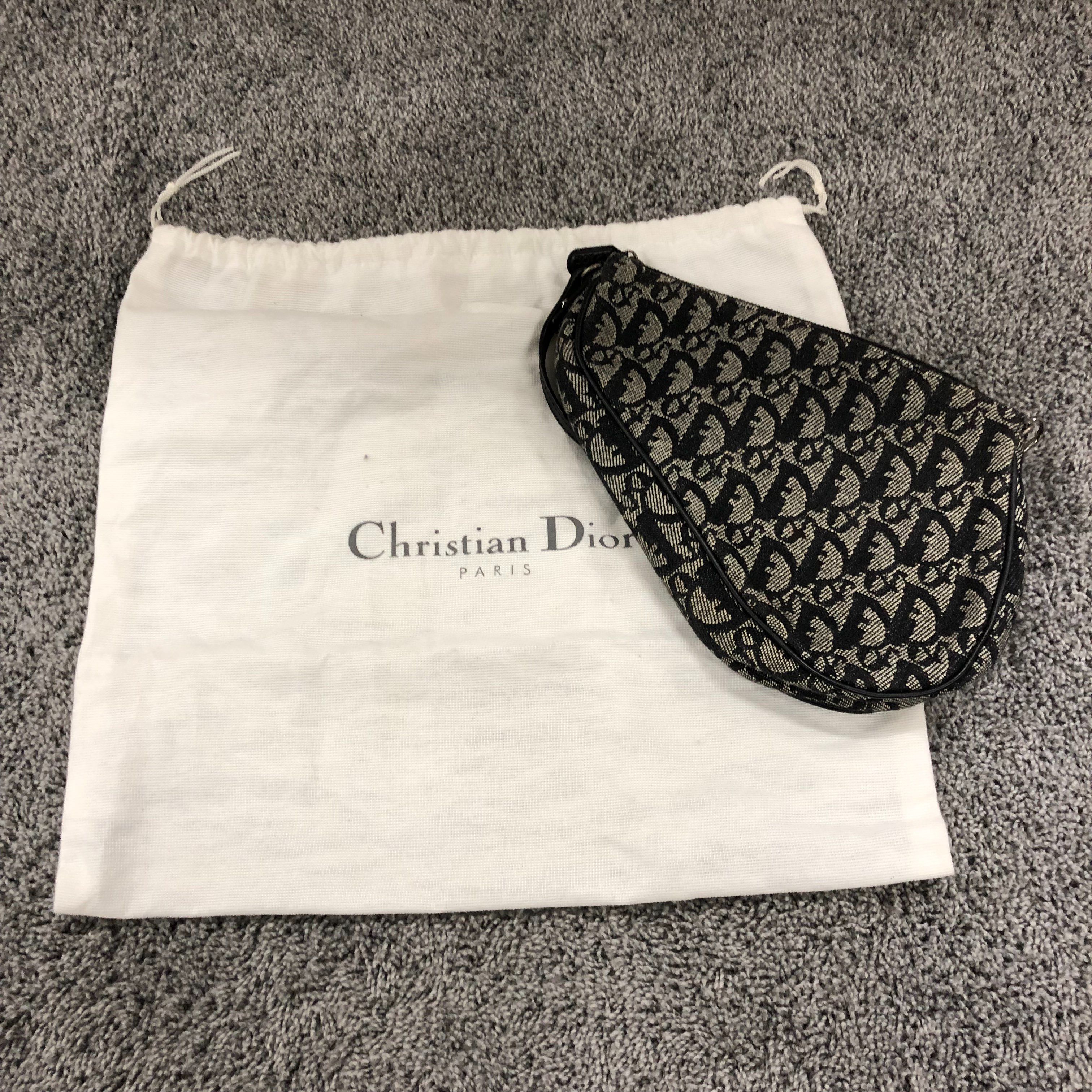 クリスチャンディオール トロッター サドルポーチ