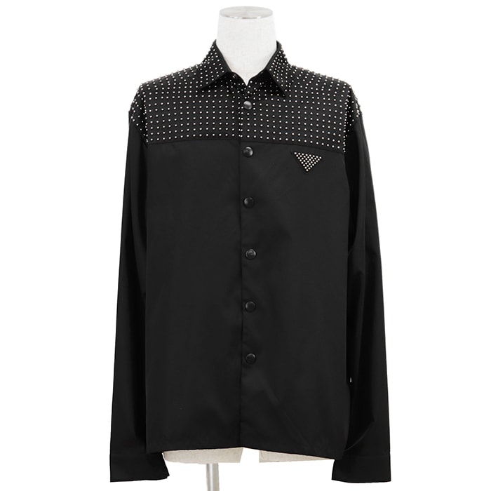 【美品】PRADA プラダ スタッズ 長袖シャツ サイズ L メンズ リナイロン トライアングルマーク トップス ブラック 黒 ルーマニア製