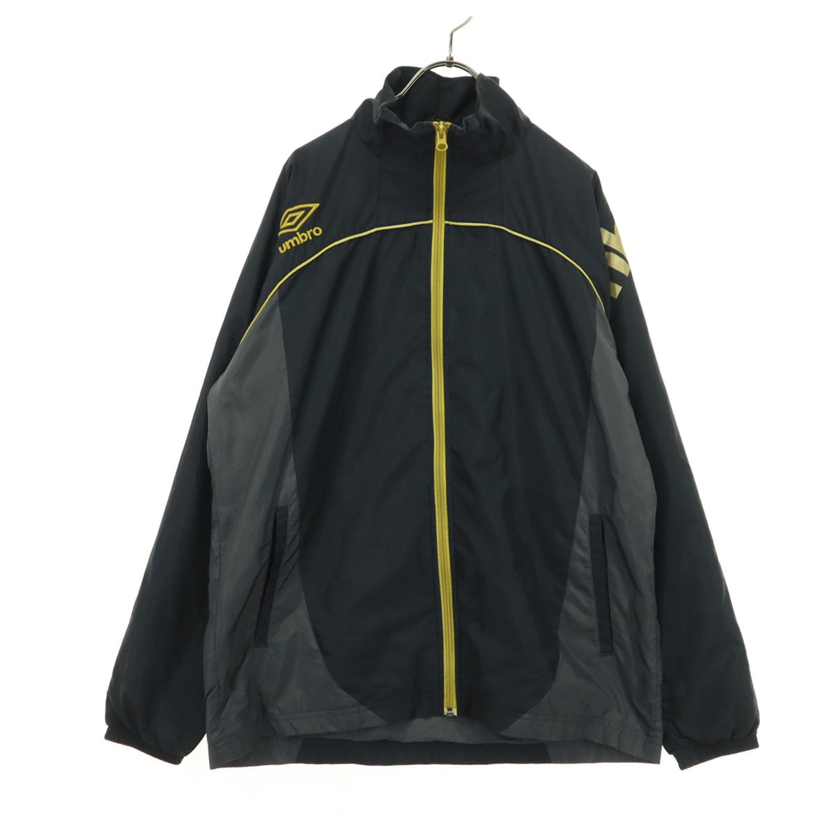 美品 umbro アンブロ ワンポイントロゴ 長袖 ウインドブレーカー M ブラック