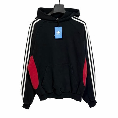 バレンシアガBALENCIAGA×adidas715001 パーカー