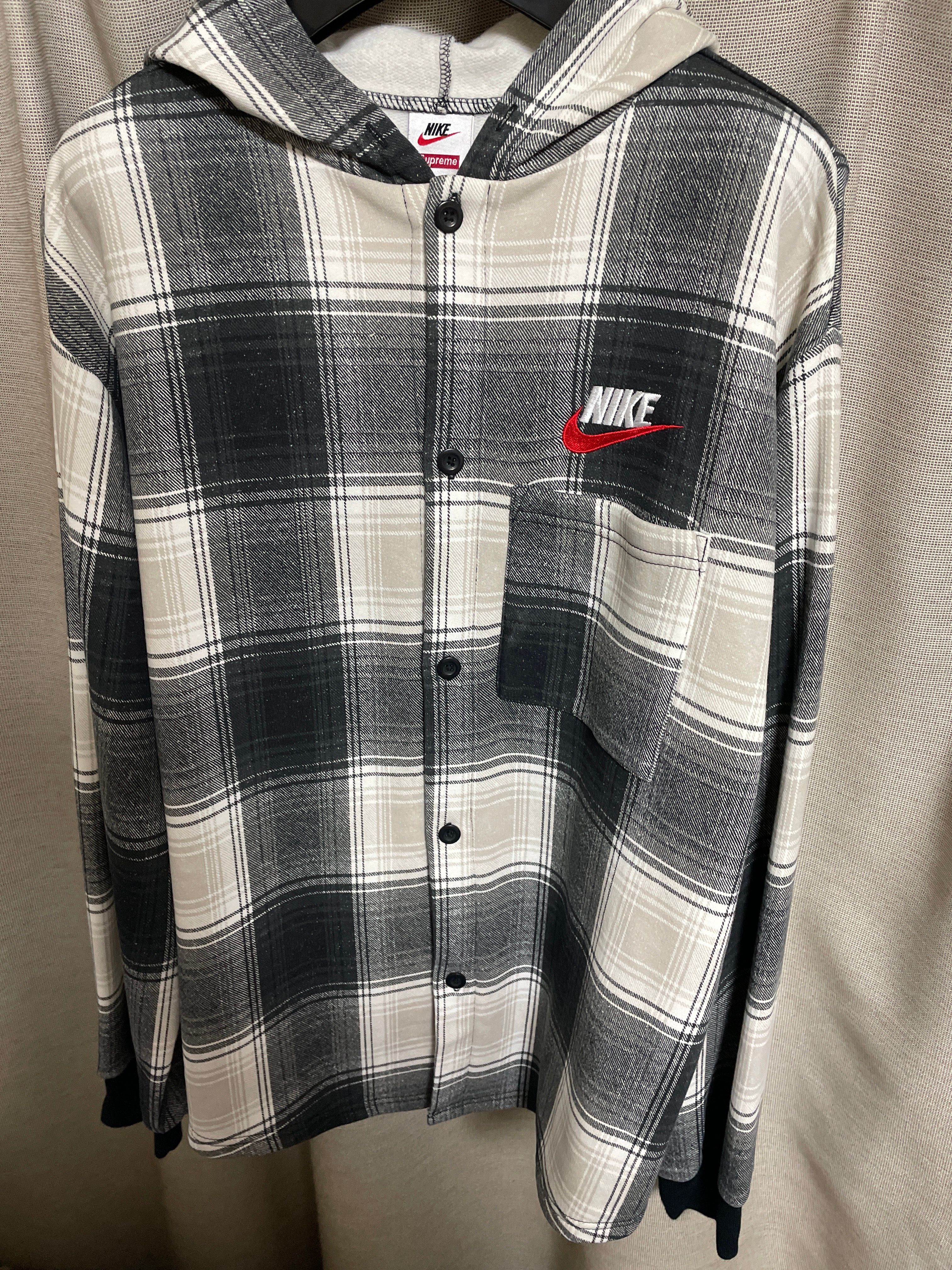 Supreme / NIKE® Hooded Sweatshirt "Black"