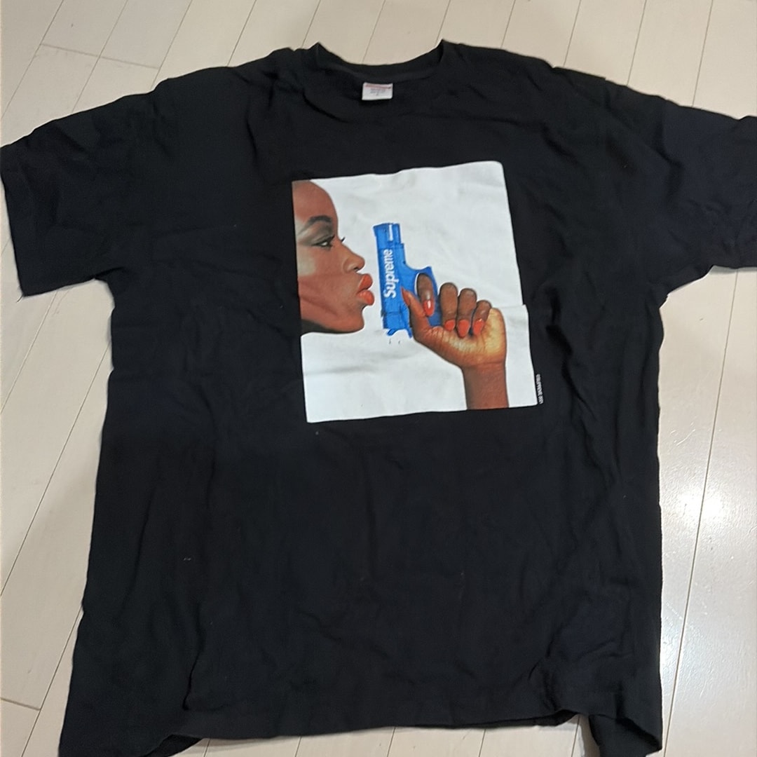 Supreme Water Pistol Tee "Black"