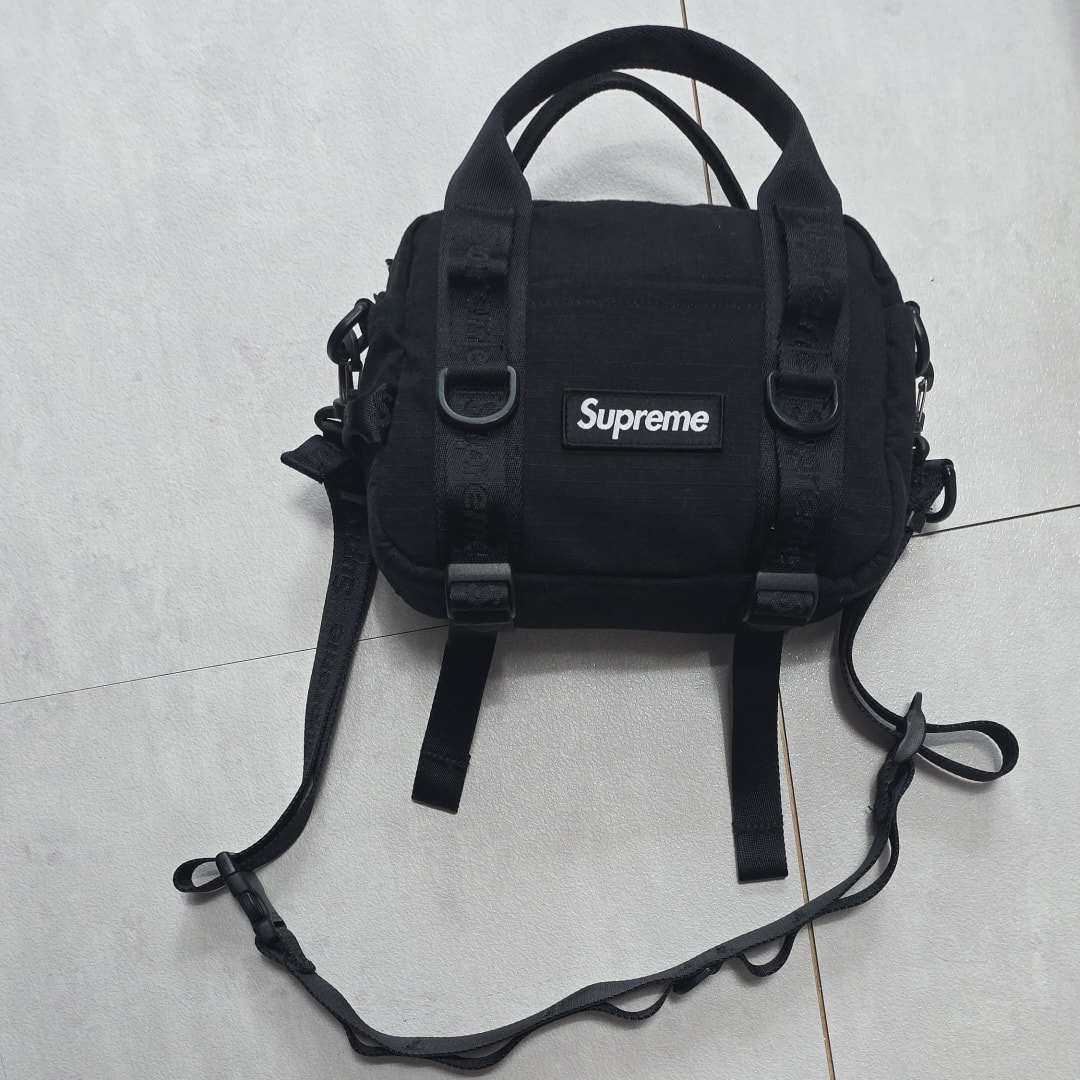 Supreme Mini Duffle Bag (26SS) "Black"