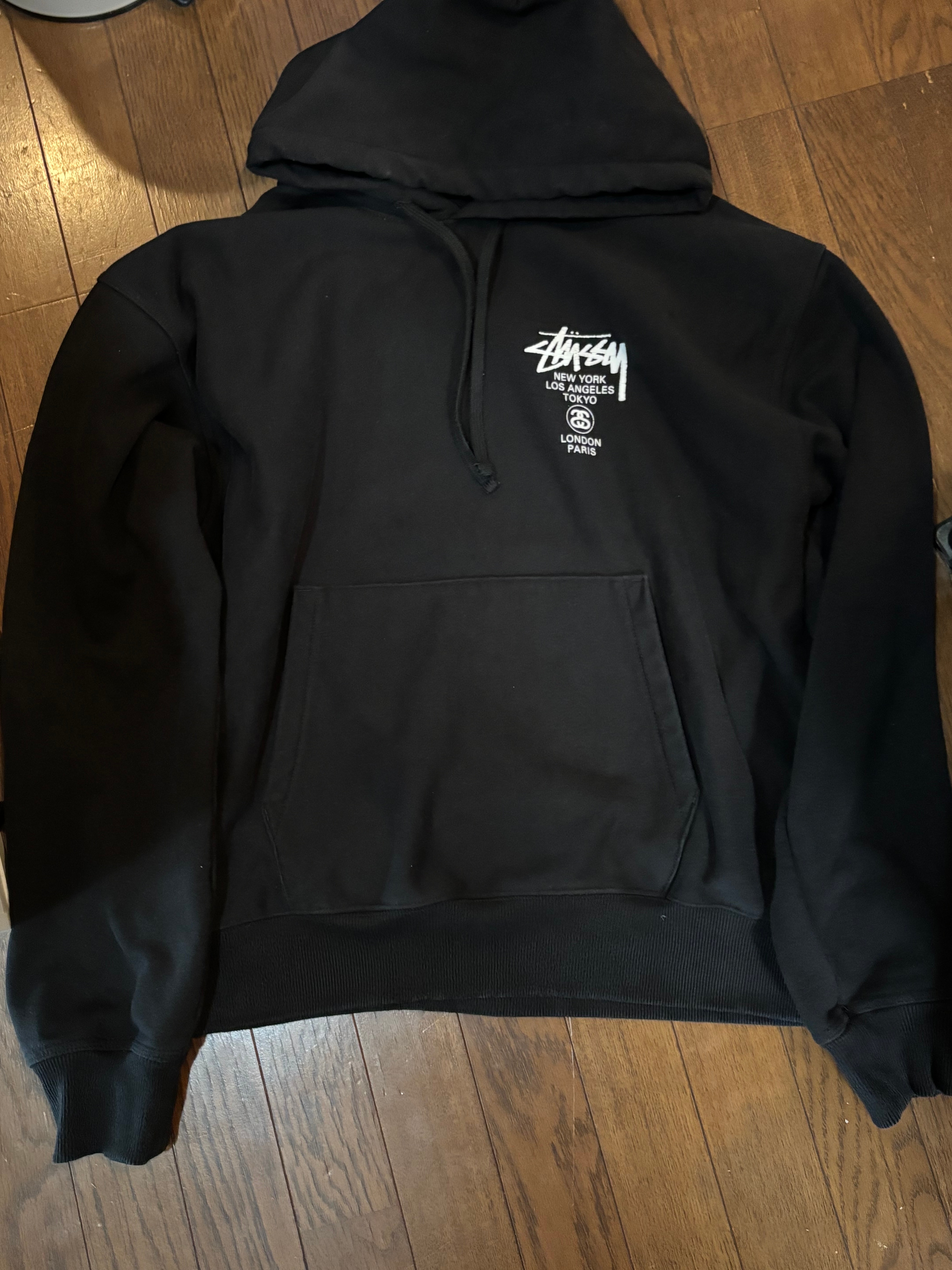 Stussy WORLD TOUR HOODE "Black"