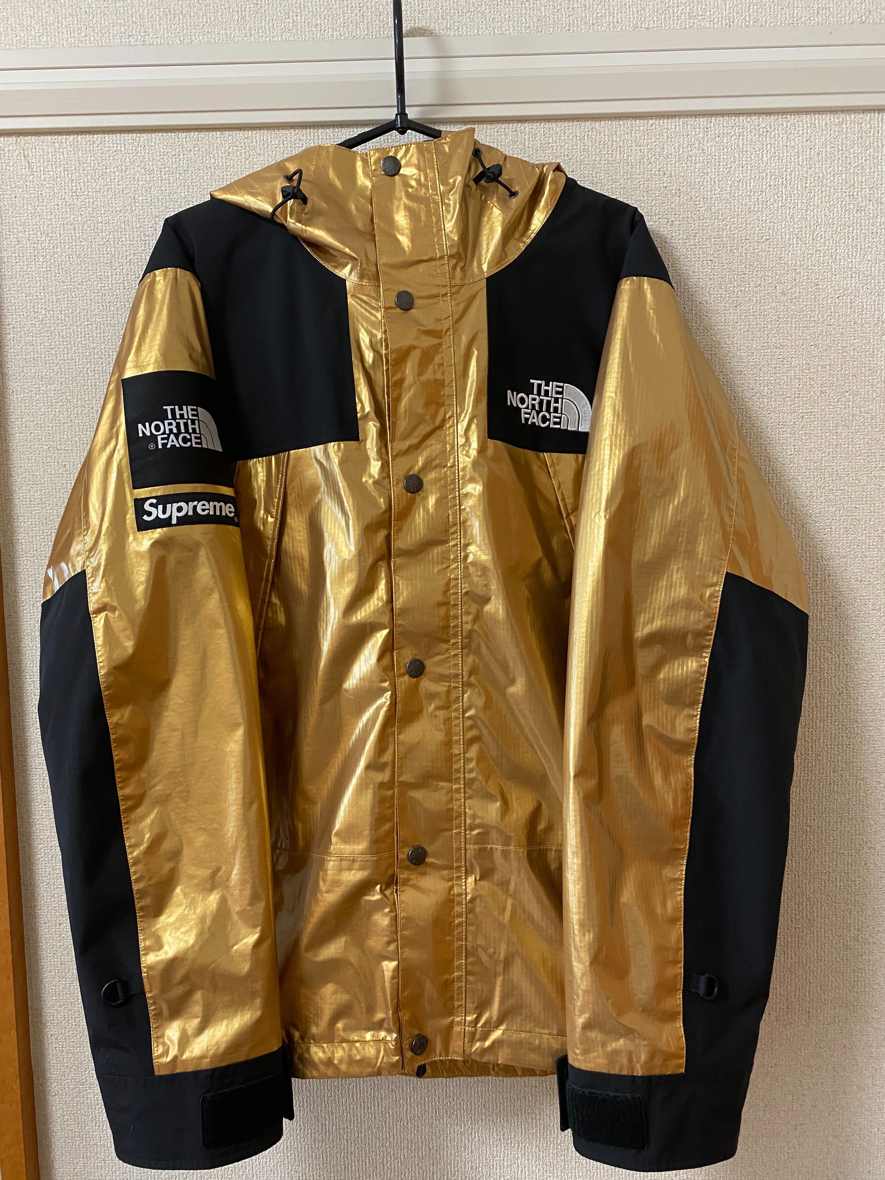 Supreme x The North Face Metallic Mountain Parka "Gold"
