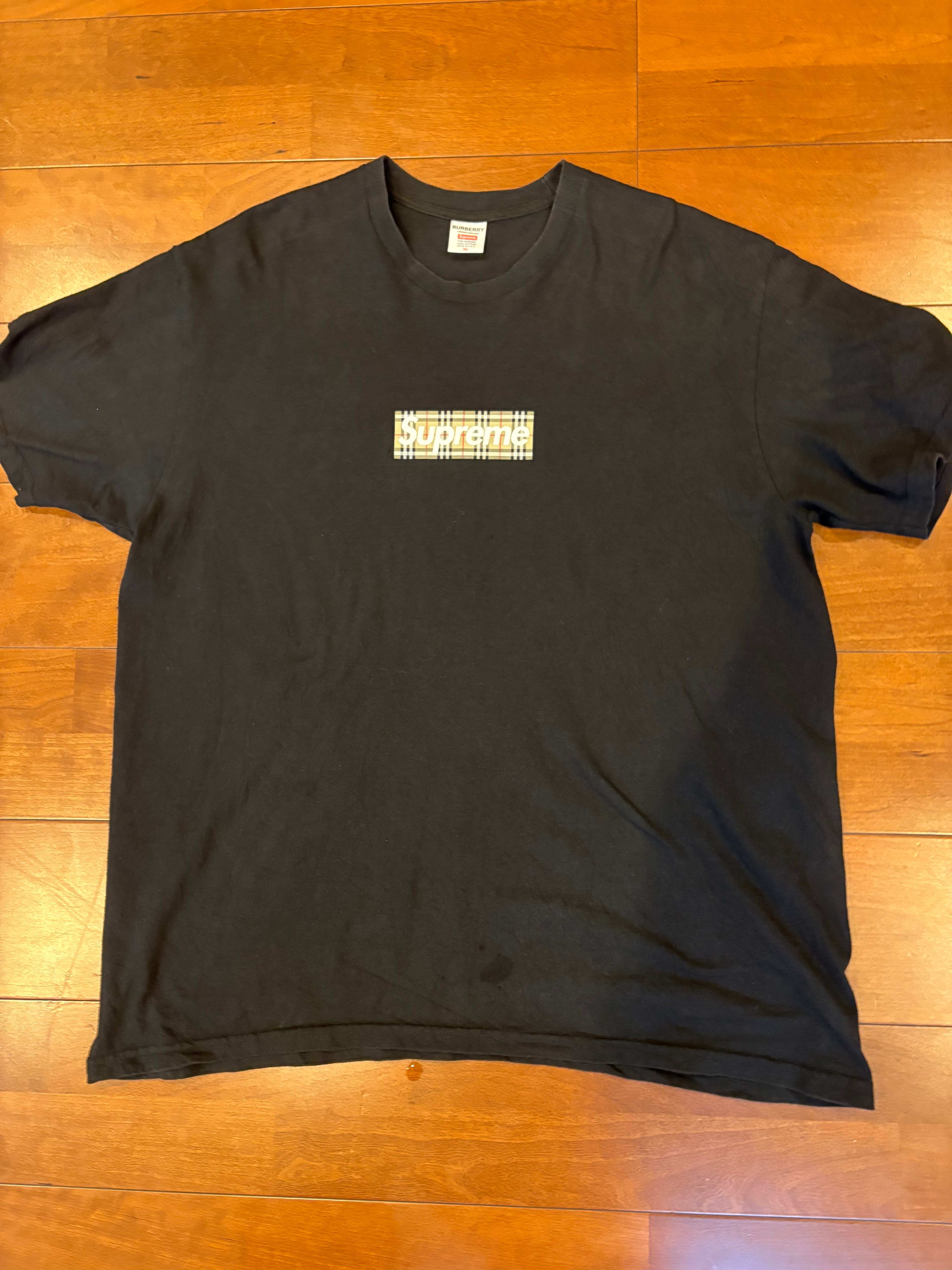 シュプリーム バーバリー ボックス ロゴ Tシャツ "ブラック"