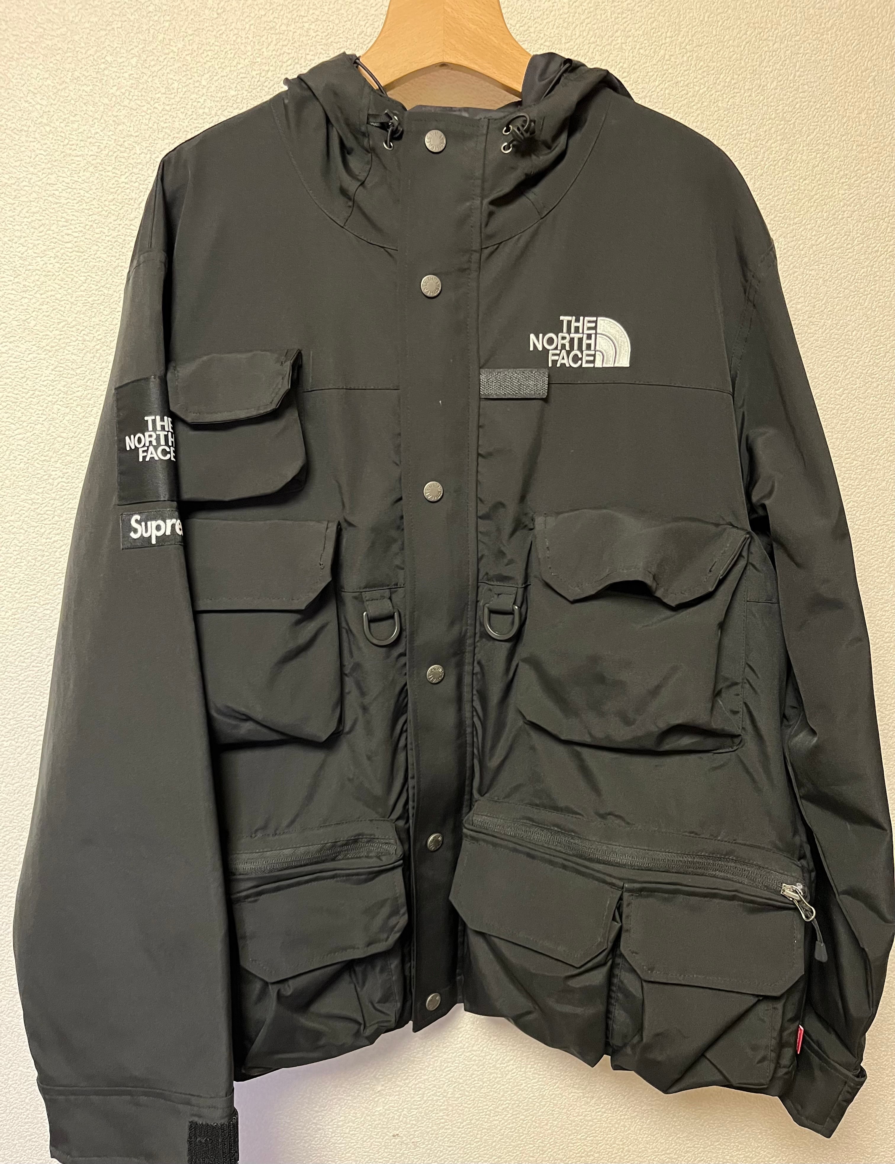 Supreme x The North Face Cargo Jacket "Black"