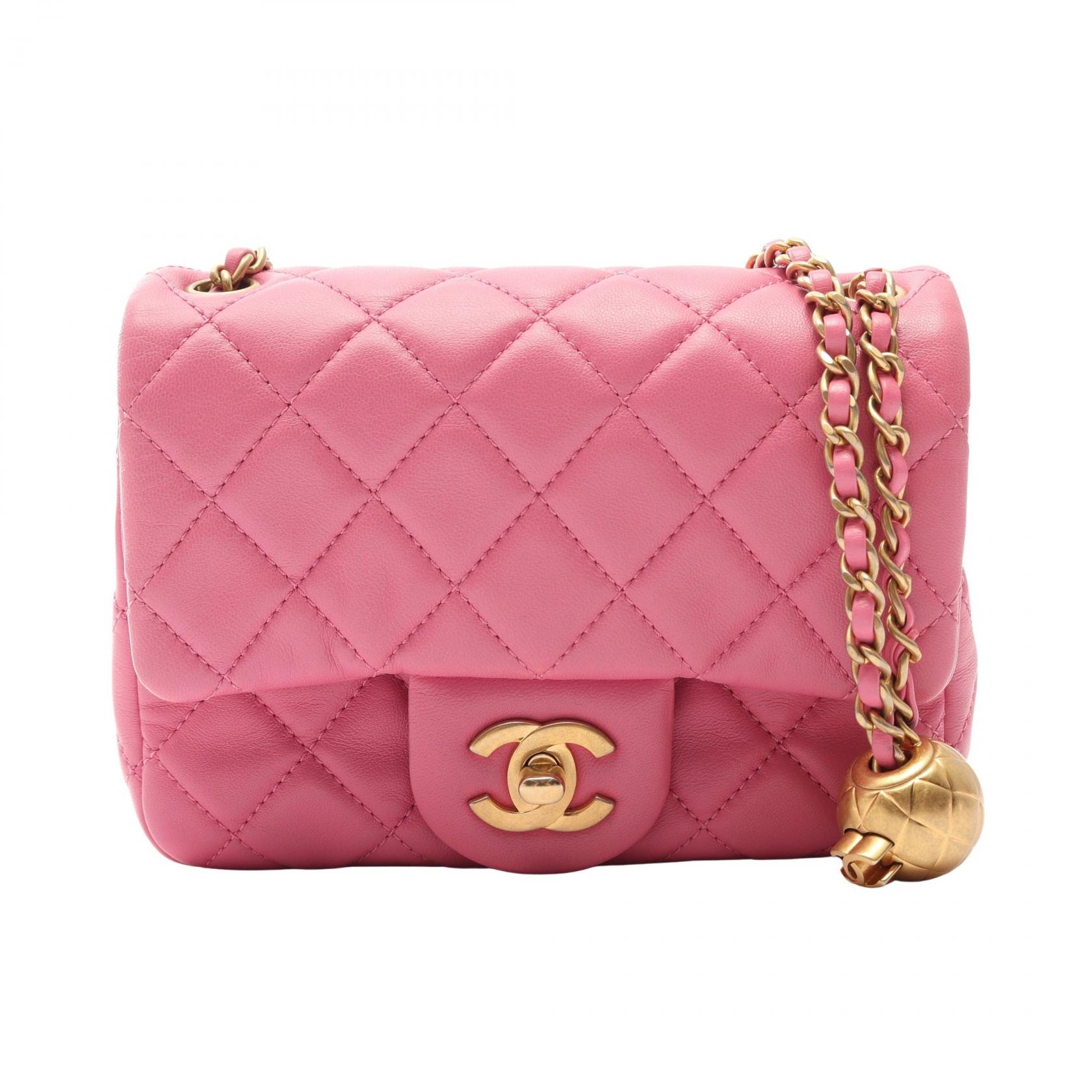 シャネル CHANEL マトラッセ ショルダーバッグ バッグ レザー レディース ピンク系 【中古】