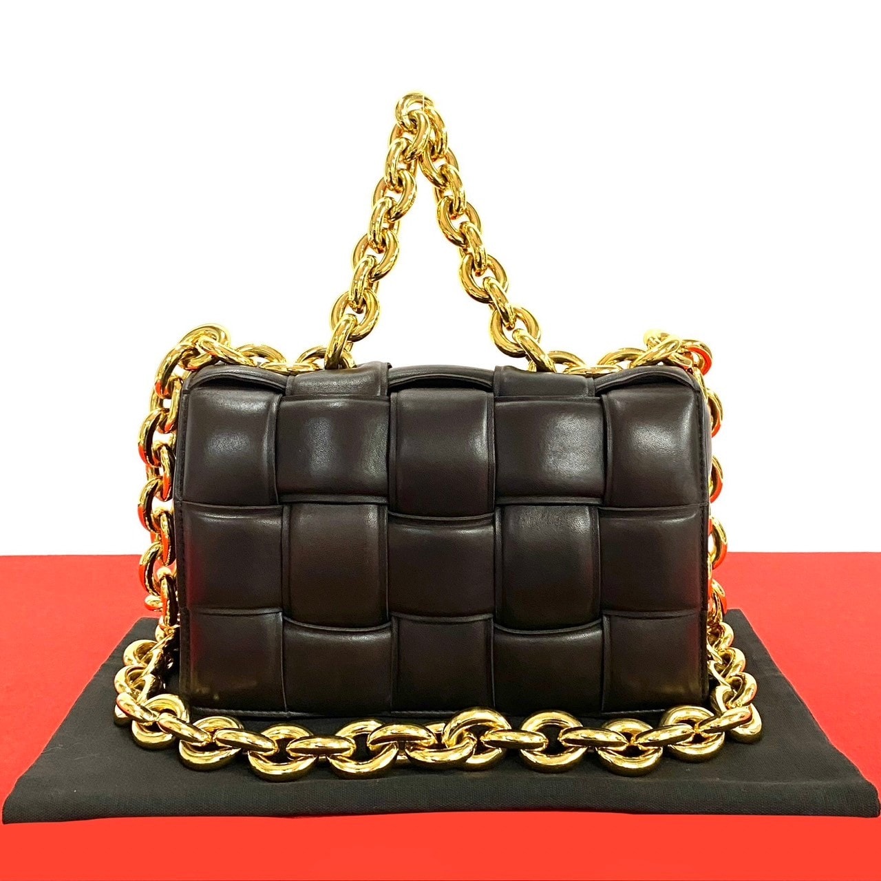 ボッテガヴェネタ レッジェーロ レザー ホディバッグ  567197 ホワイト