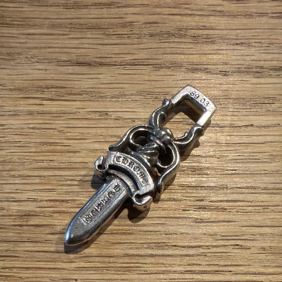 Chrome Hearts #10 Dagger Pendant "Silver"