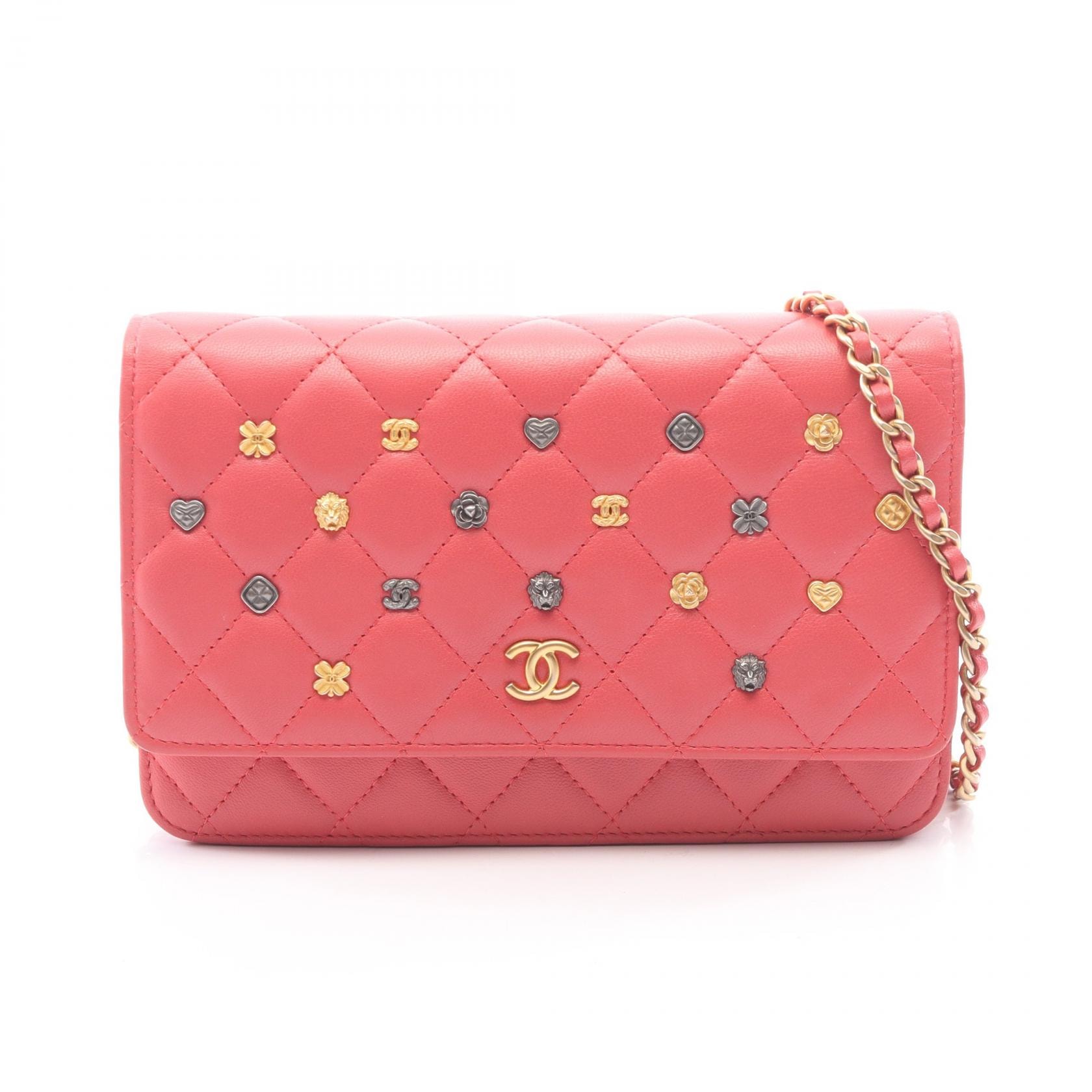 シャネル CHANEL マトラッセ アイコンチャーム ショルダーバッグ バッグ ラムスキン(羊革) レディース ピンク系 A33814 【中古】