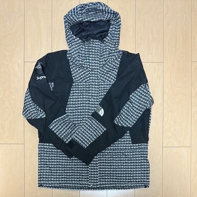 Supreme x The North Face Studded Mountain Light Jacket "Black"