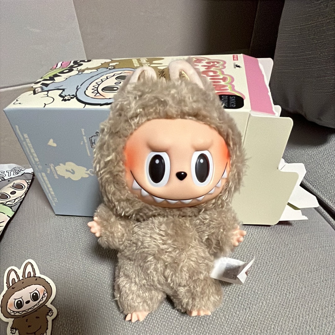 POP MART THE MONSTERS (LABUBU) Exciting Macaron Plush Series TOFFEE