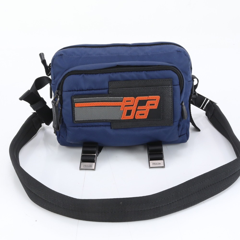 ■極美品 プラダ サフィアーノショルダーバッグ レザー×ナイロン
