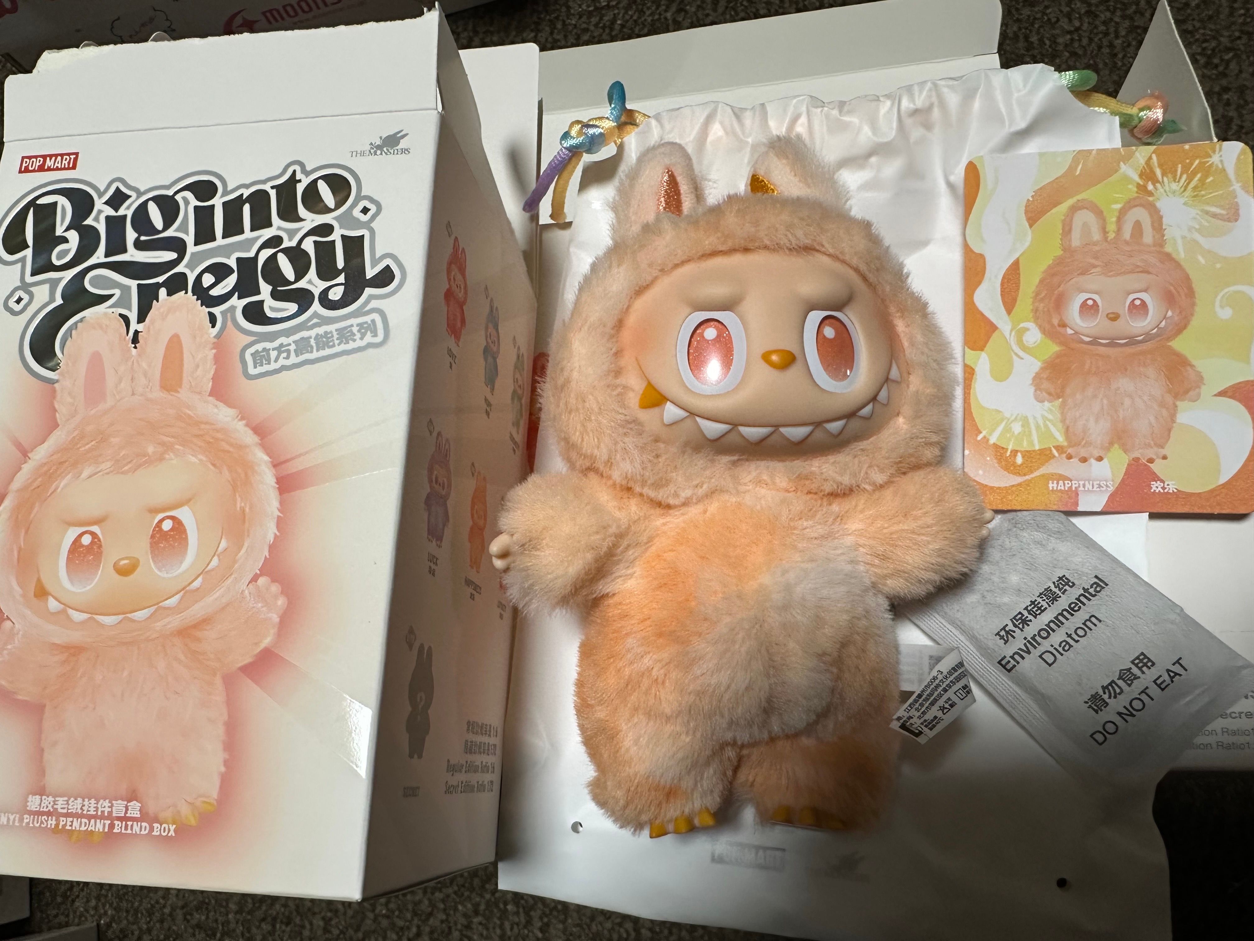 POP MART THE MONSTERS (LABUBU) Big into Energy Series Plush Pendant HAPPINESS