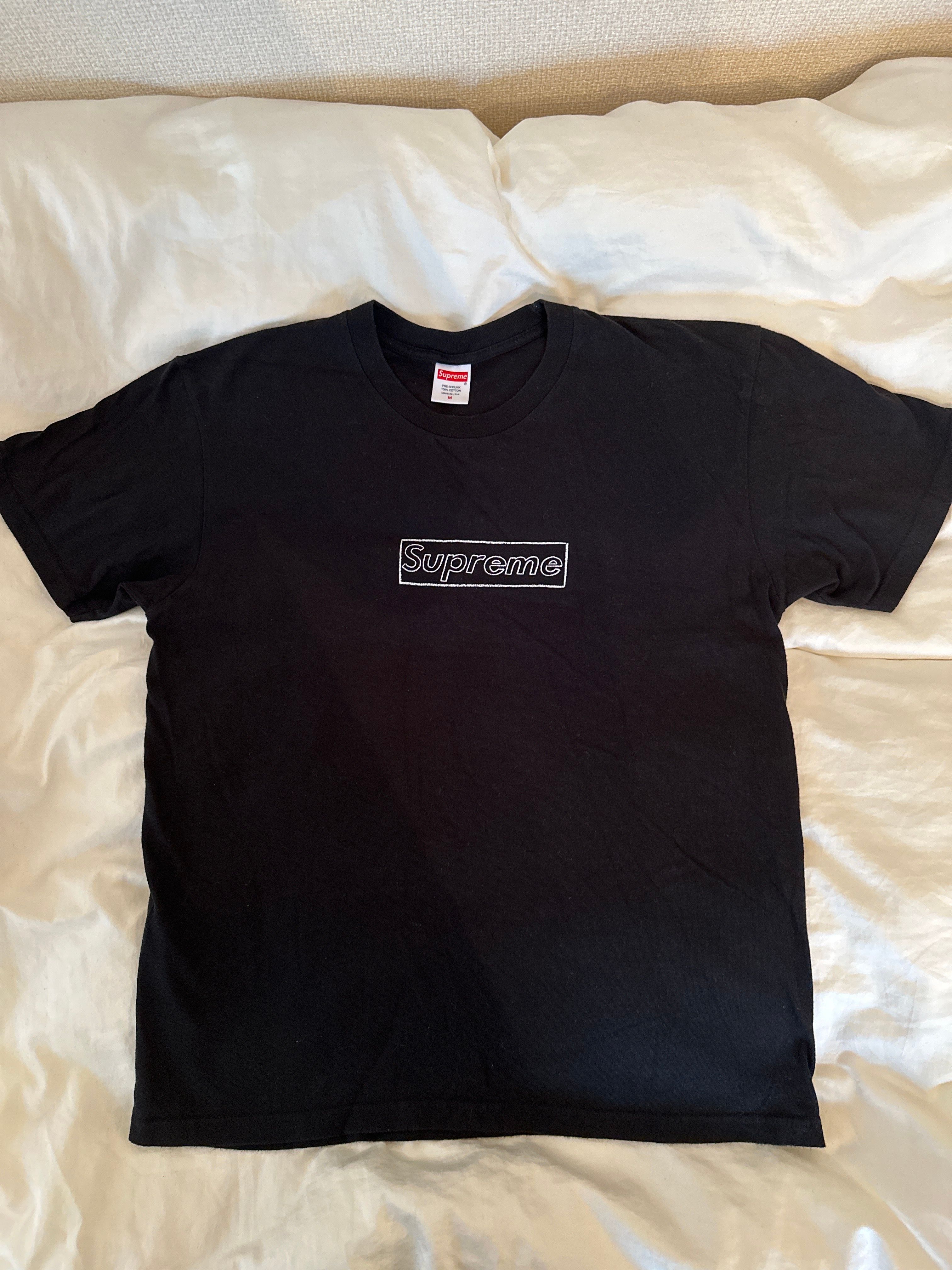 Supreme KAWS Chalk Logo Tee "Black"