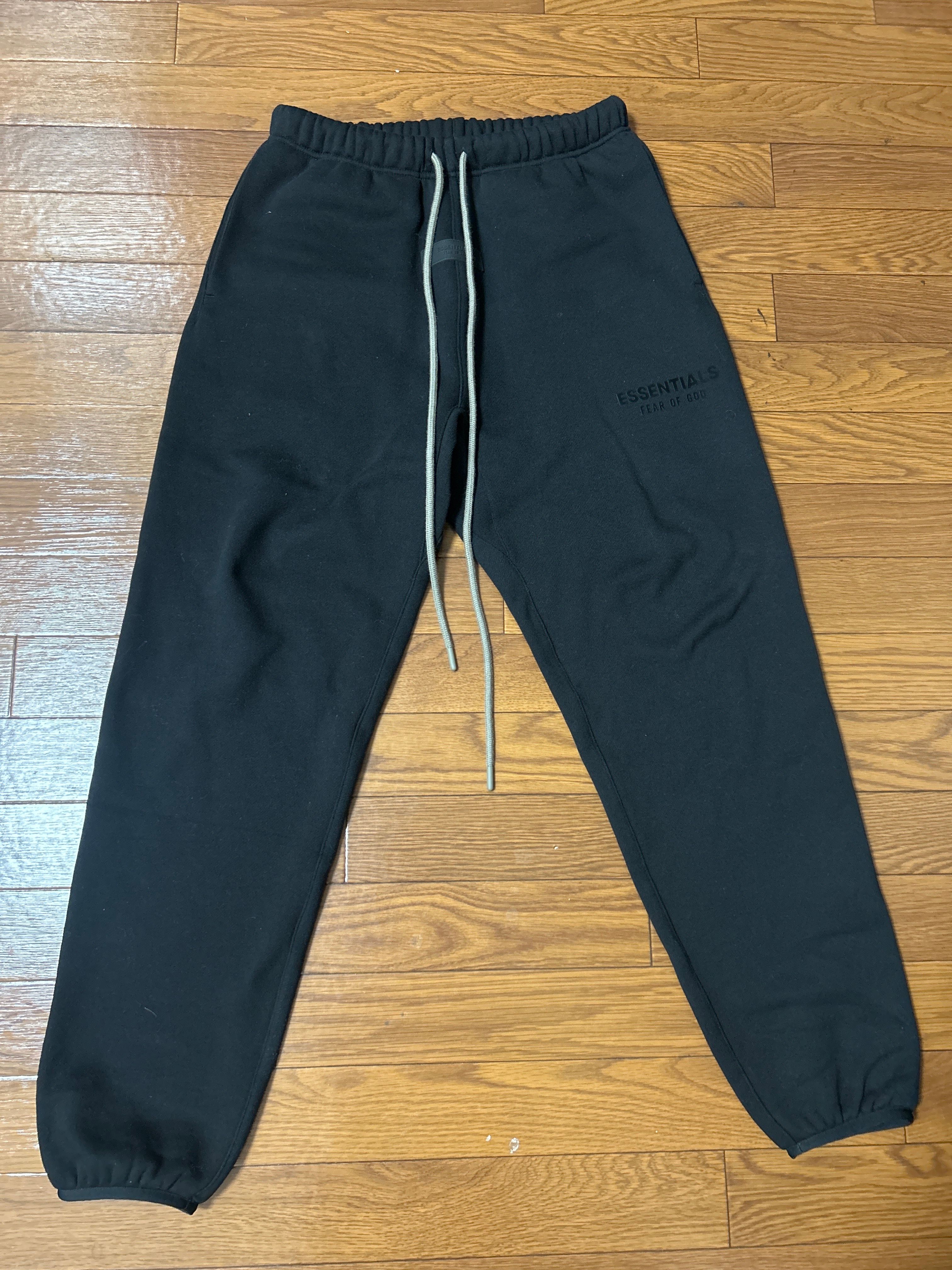 FEAR OF GOD ESSENTIALS Sweatpants "Black"