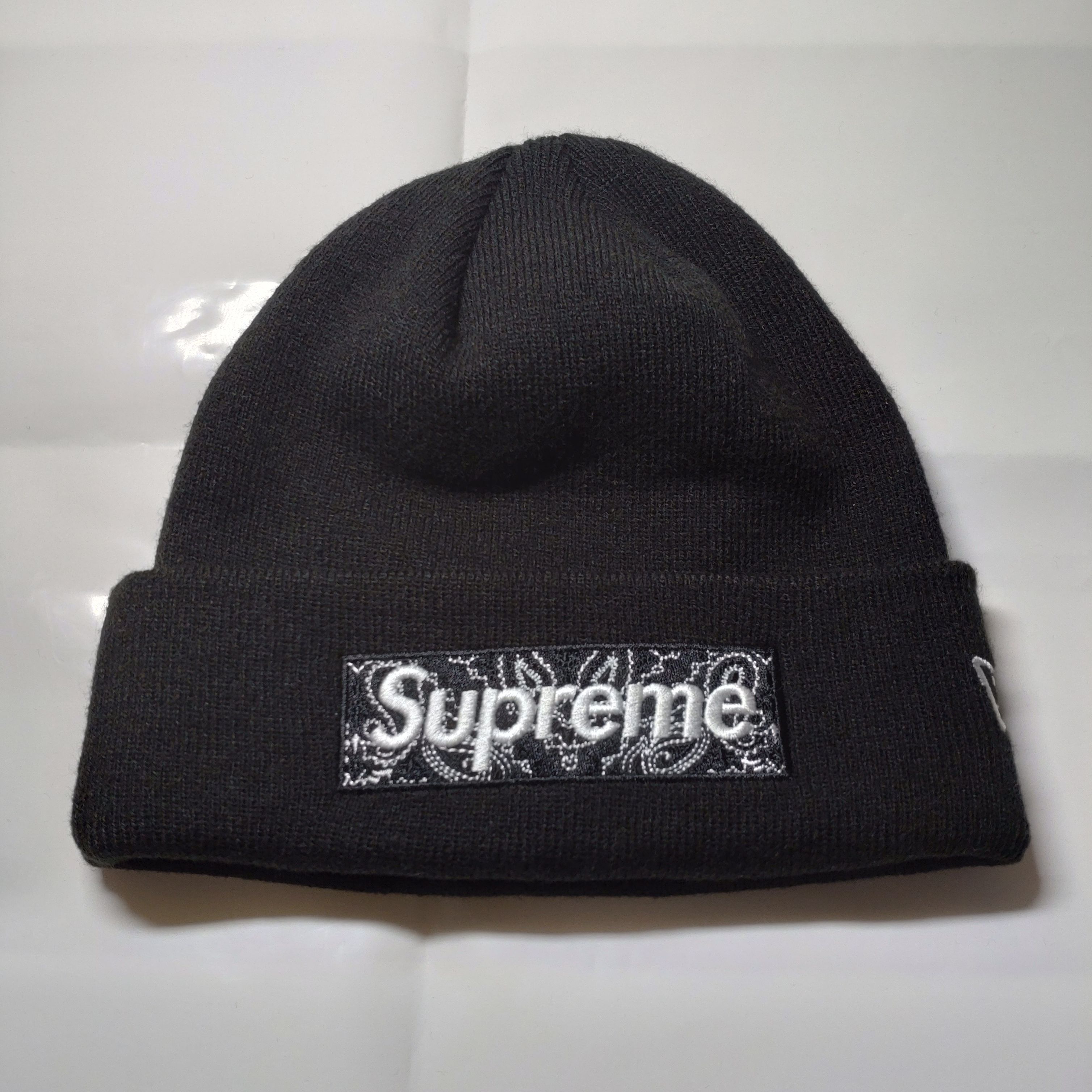 Supreme New Era® Box Logo Beanie "Black"