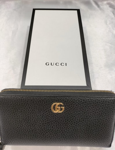 GUCCI Leather Zip Around Wallet "Black"