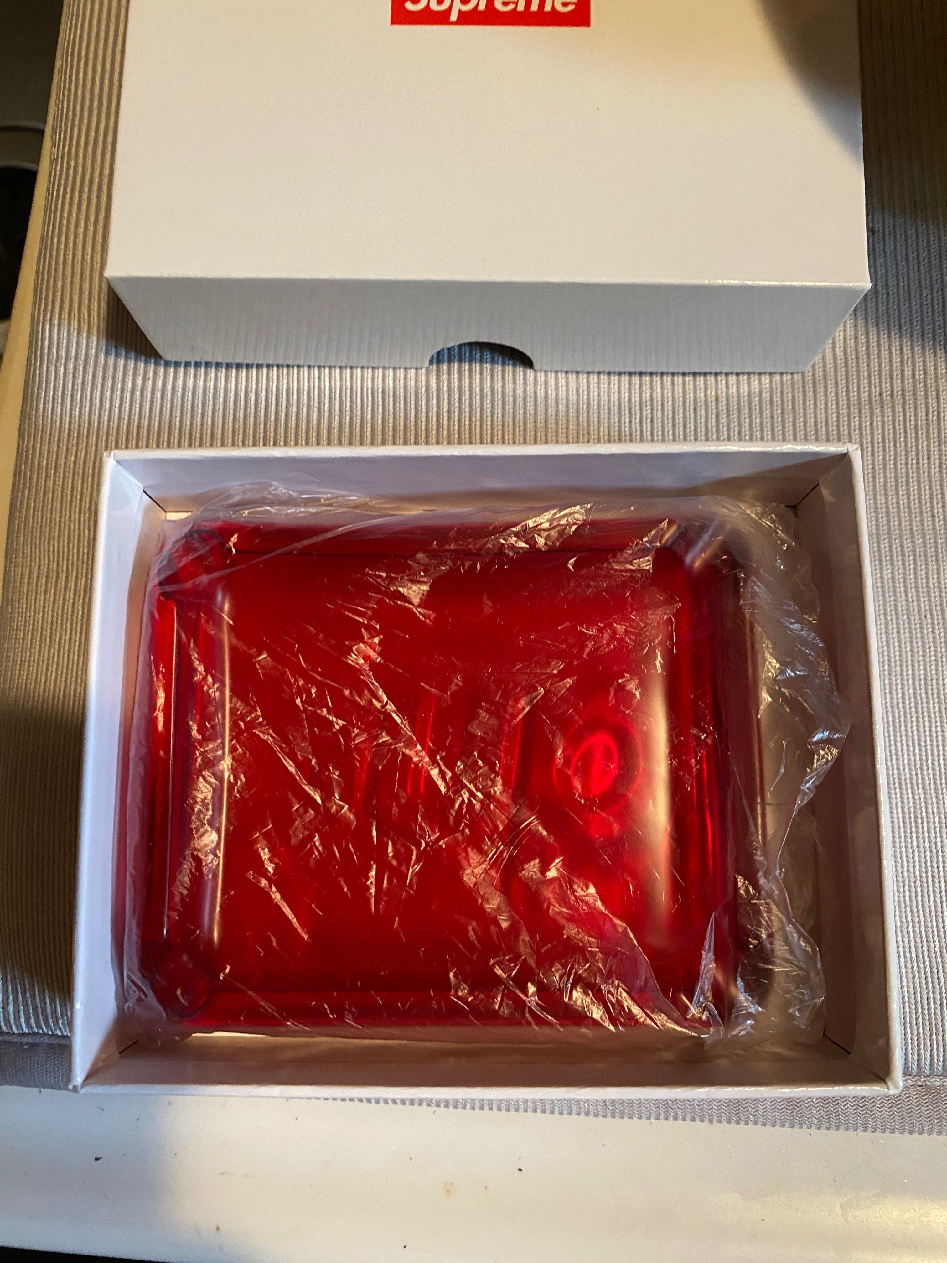Supreme Debossed Glass Ashtray 