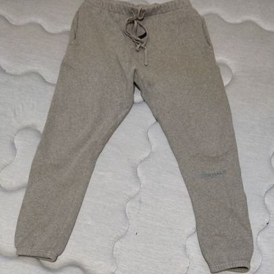 FEAR OF GOD ESSENTIALS SWEATPANT "Dark Heather Oatmeal"