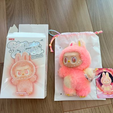 POP MART THE MONSTERS (LABUBU) Big into Energy Series Plush Pendant LOYALTY