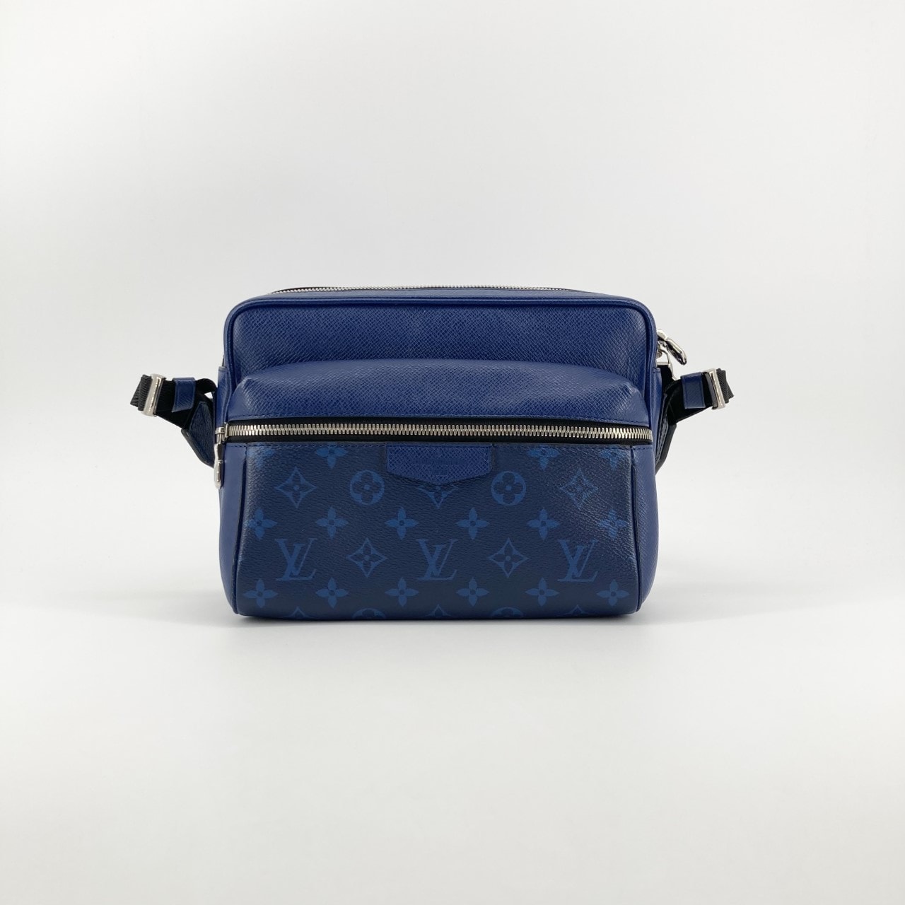 LOUIS VUITTON(ルイ・ヴィトン) アウトドアメッセンジャーPM タイガラマ M30242 ショルダーバッグ コバルトブルー