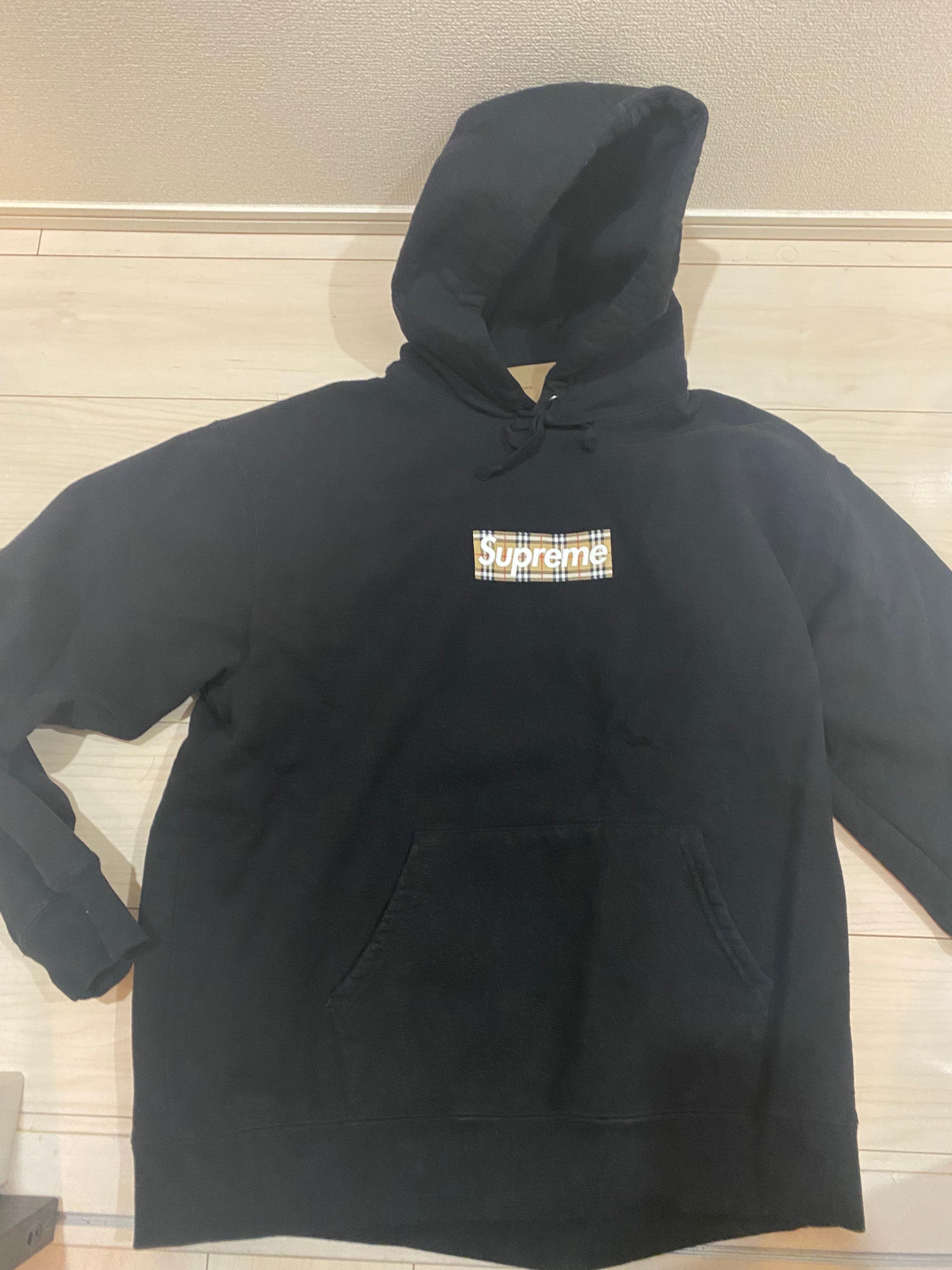 Supreme / Burberry Box Logo Hooded Sweatshirt "Black"