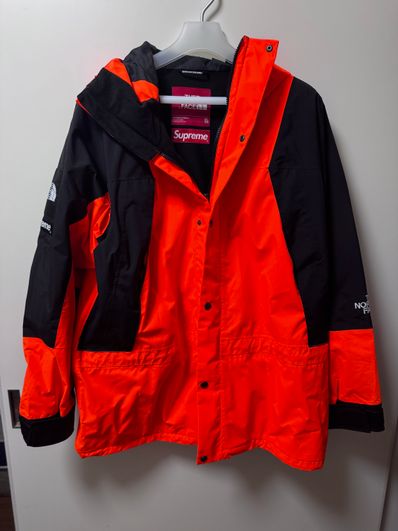 Supreme x The North Face Mountain Light Jacket "Power Orange"