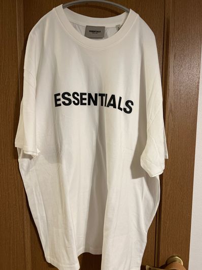FEAR OF GOD ESSENTIALS 3D Silicon Applique Boxy T-Shirt "White"