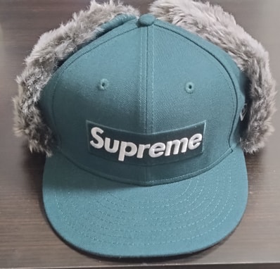 Supreme Earflap New Era® "Green"