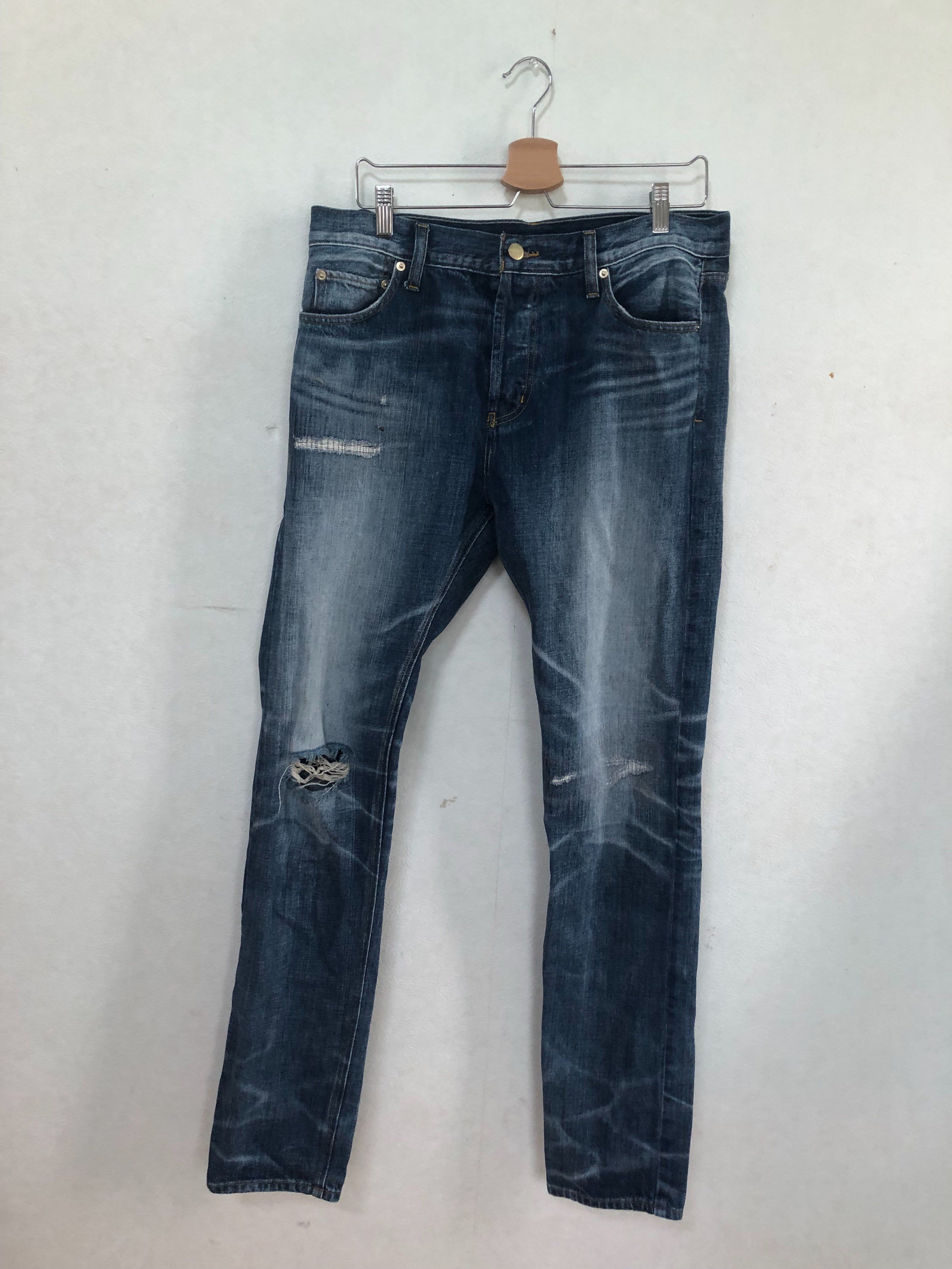 FEAR OF GOD ESSENTIALS Denim Jeans "Distressed Indigo"