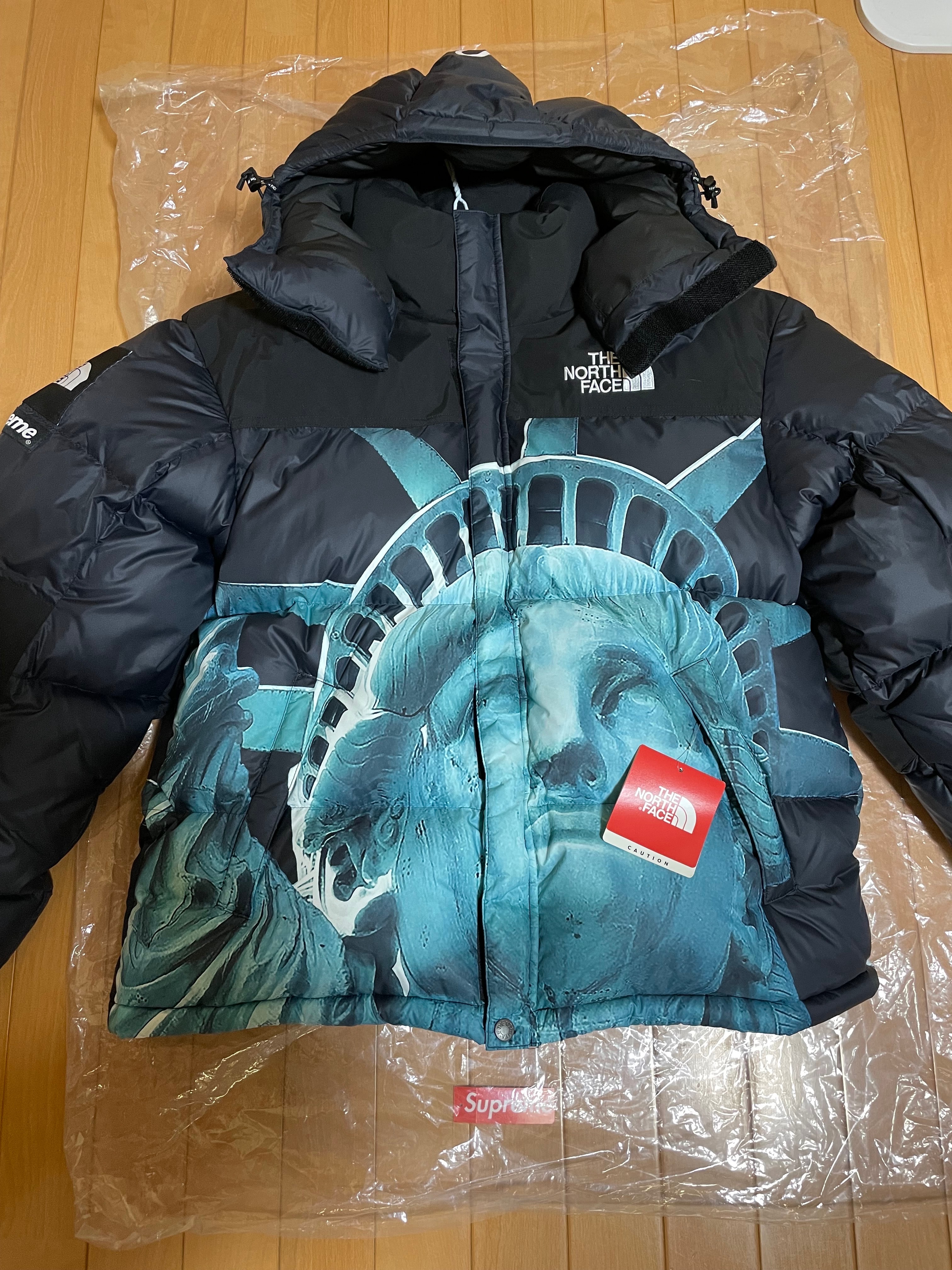 Supreme x The North Face Statue of Liberty Baltoro Jacket "Black"