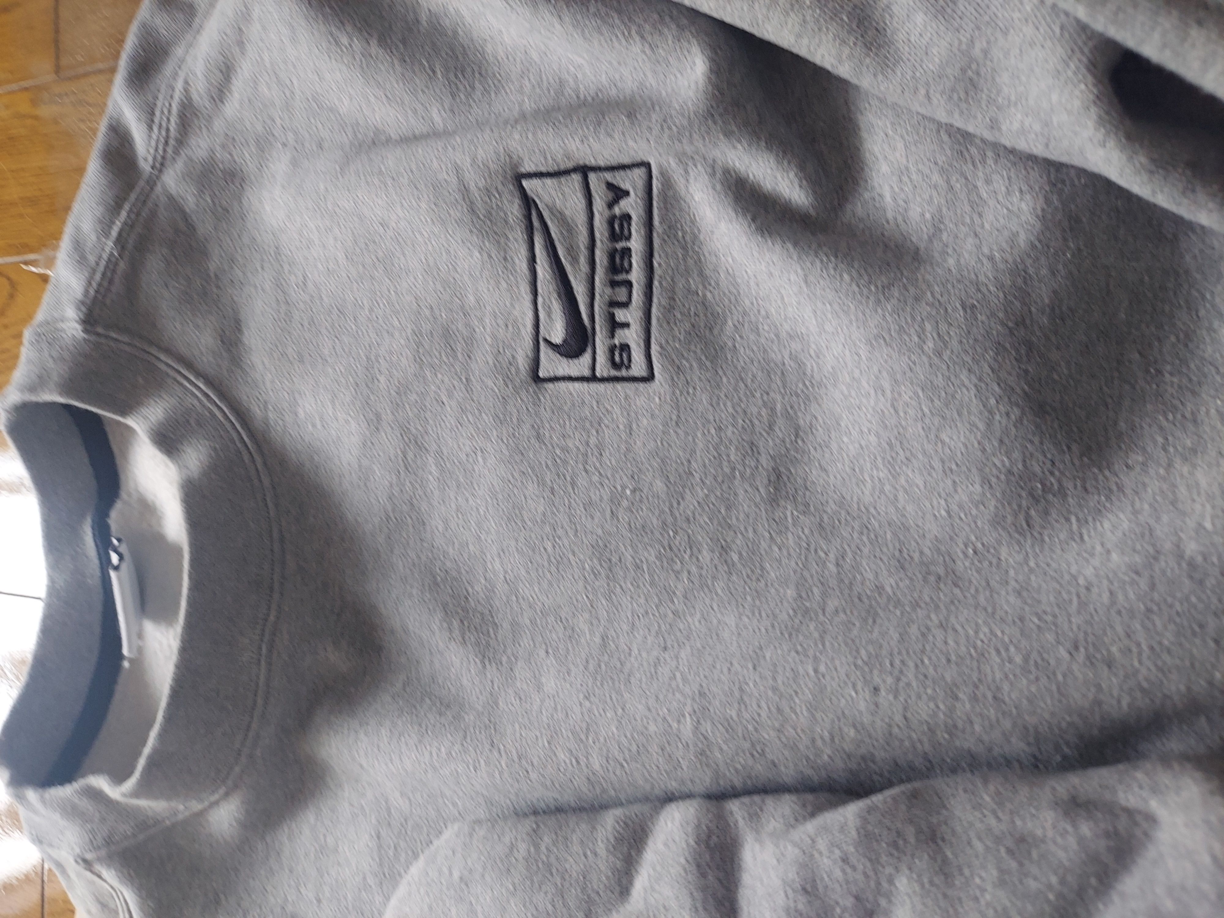 Stussy x Nike Fleece Crew (US Size) "Grey" DO9337-063