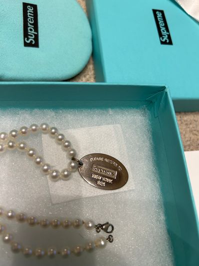 Supreme / Tiffany & Co. Return to Tiffany Oval Tag Pearl Necklace "Pearl"