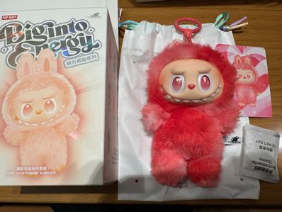 POP MART THE MONSTERS (LABUBU) Big into Energy Series Plush Pendant LOVE