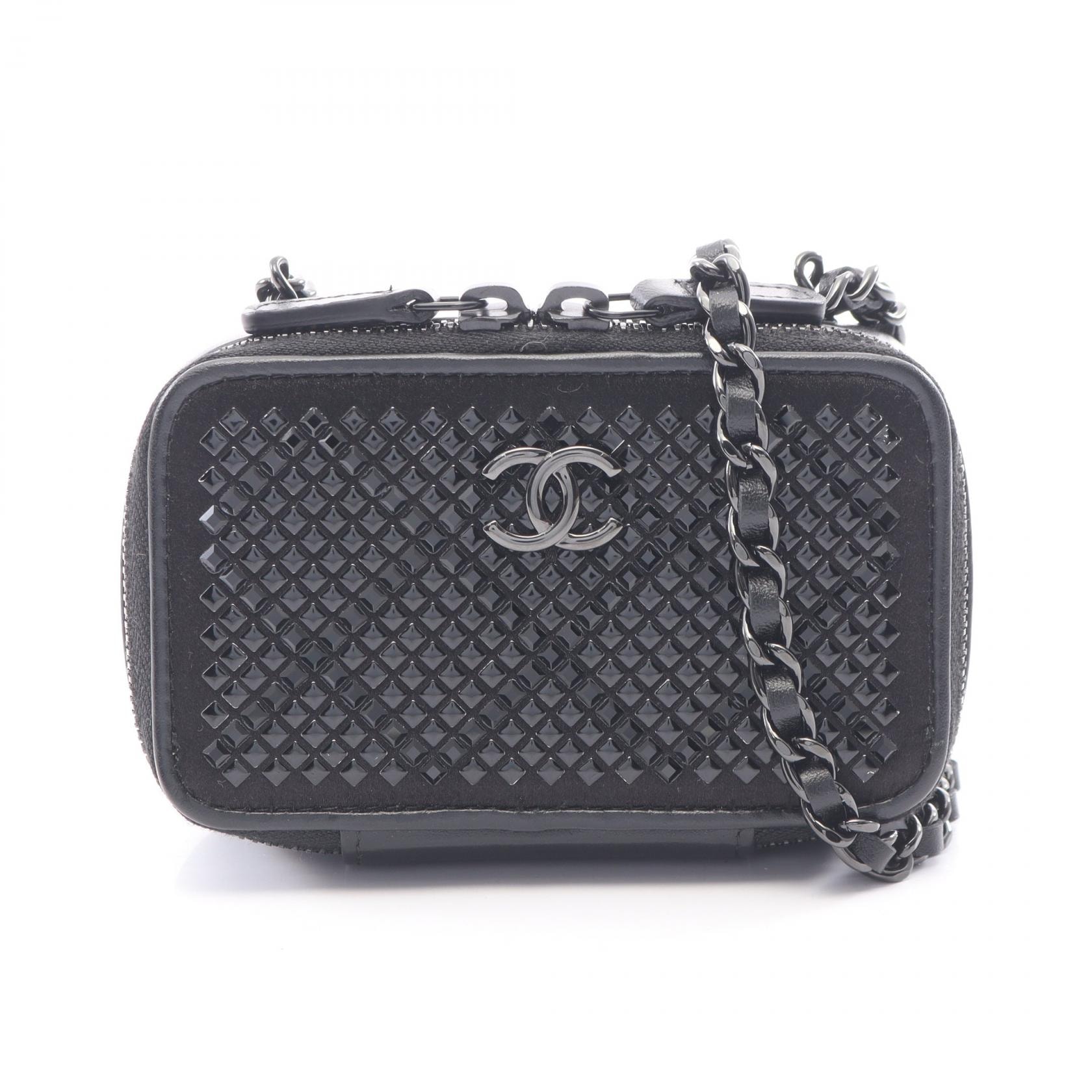 シャネル CHANEL マトラッセ ミニ ショルダーバッグ バッグ ラムスキン(羊革) レディース ブラック系 【中古】