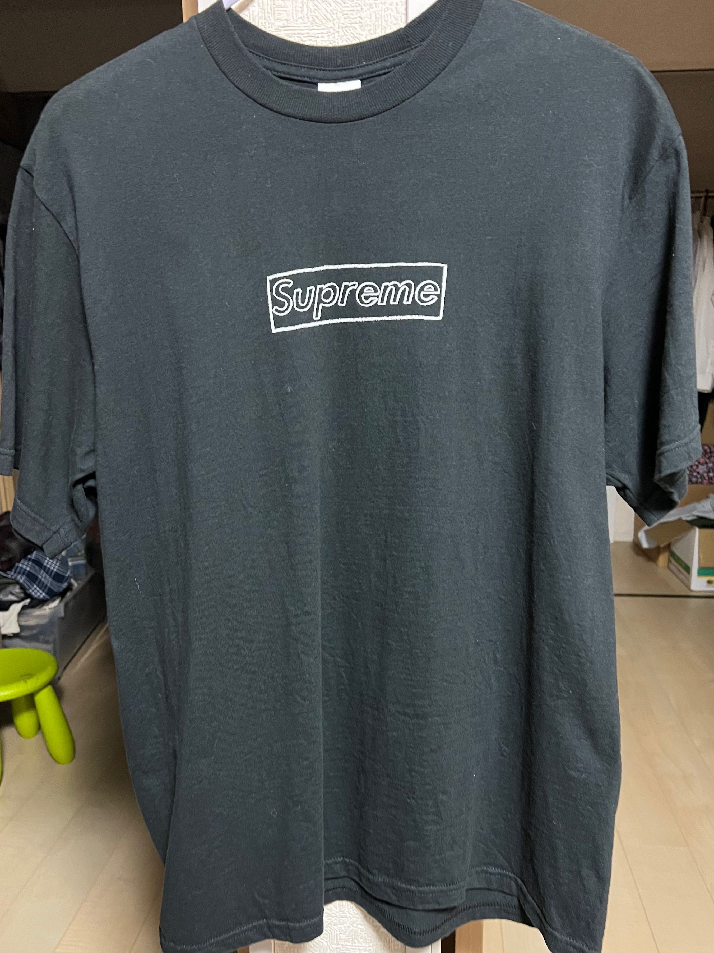 Supreme KAWS Chalk Logo Tee "Black"