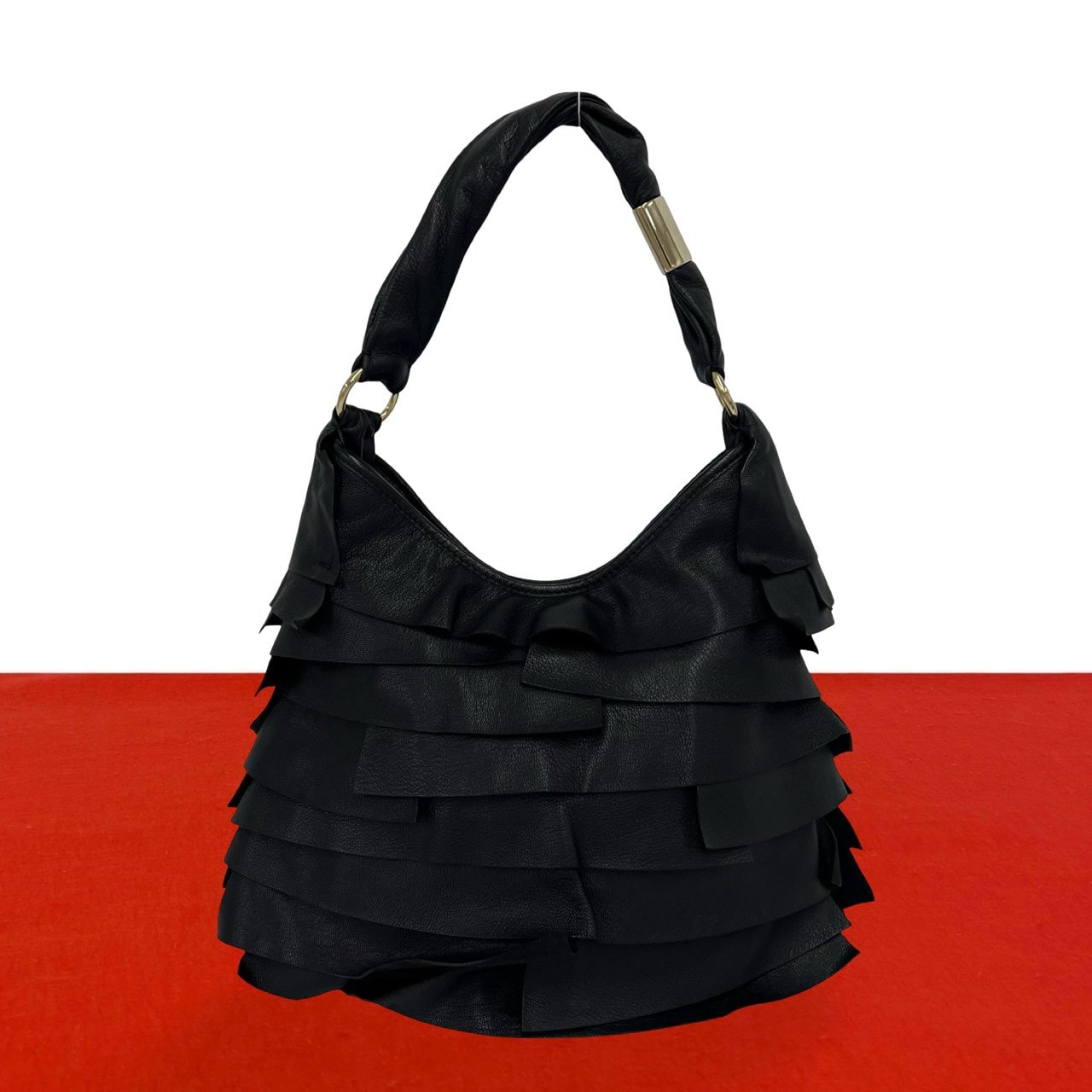 YVES SAINT LAURENT イヴ・サンローラン サントロペ ロゴ 金具 フリル レザー ショルダーバッグ ブラック
22294