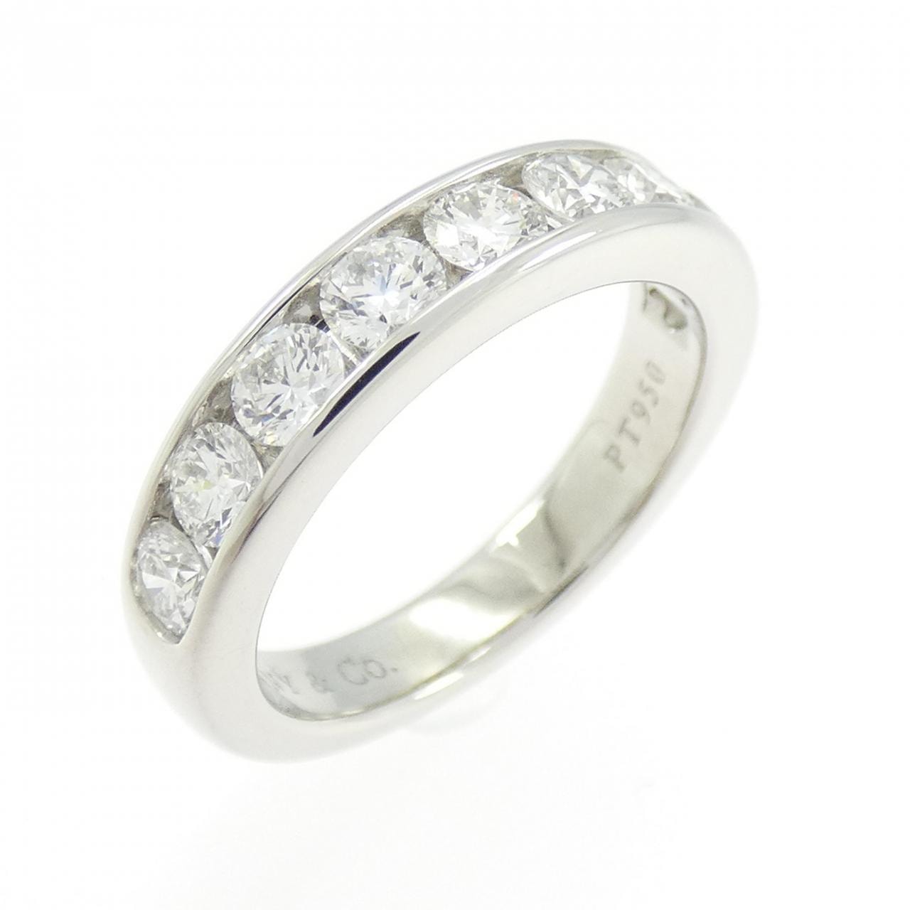 ティファニー ハーフサークル チャネルセッティング リング