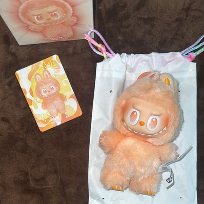 POP MART THE MONSTERS (LABUBU) Big into Energy Series Plush Pendant HAPPINESS