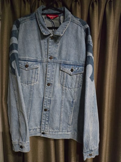 Supreme Inset Logo Denim Trucker Jacket "Blue"