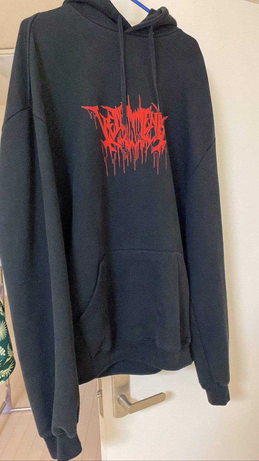 vetements シティロゴ