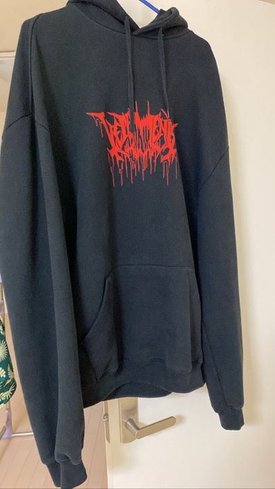 vetements シティロゴ