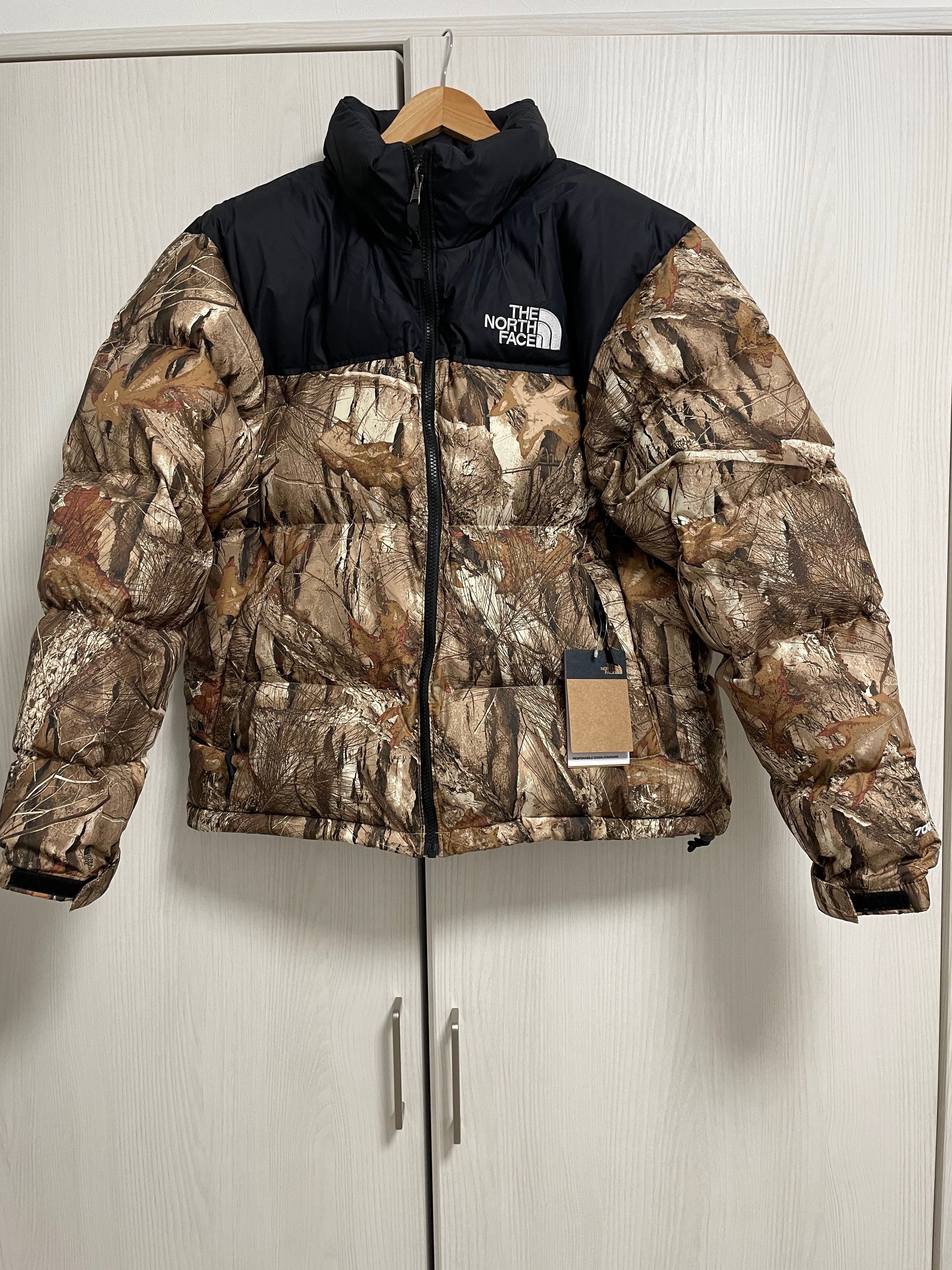 The North Face 1996 RETRO NUPTSE PACKABLE JACKET 海外版 "Leaves"